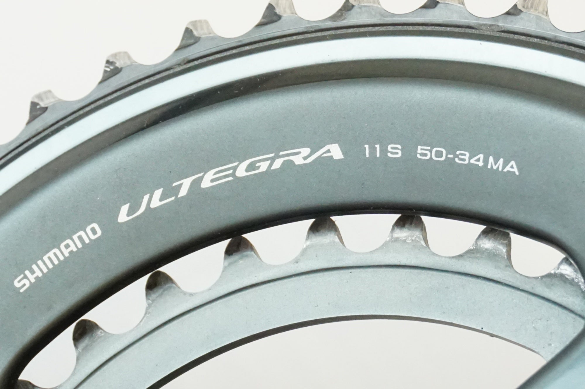 SHIMANO 「シマノ」 ULTEGRA FC-6800 50-34T 165mm クランクセット