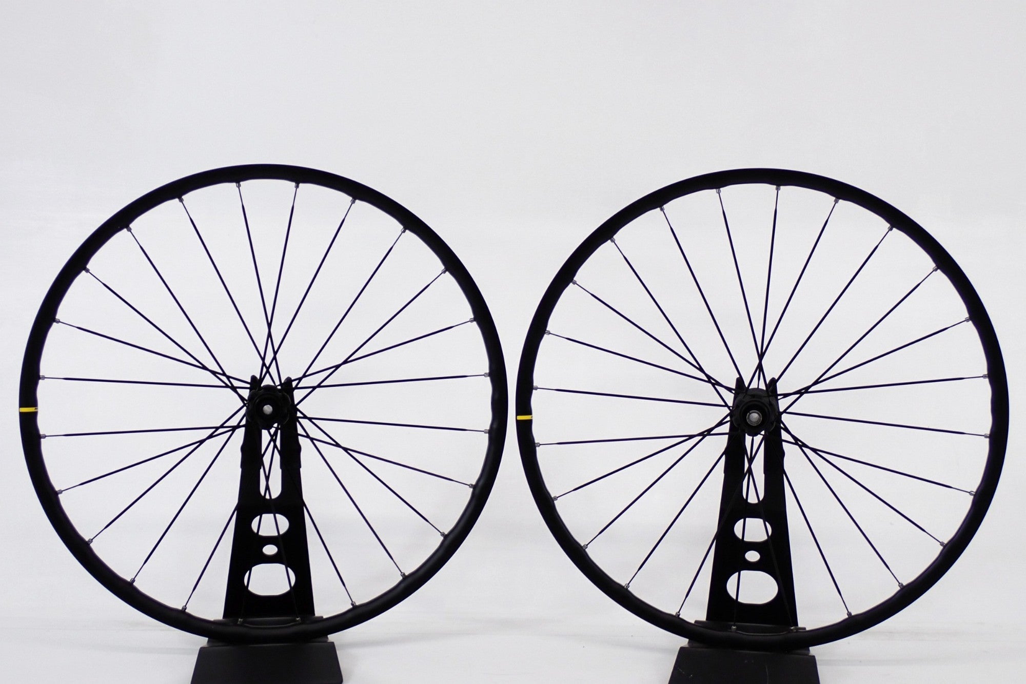 MAVIC 「マビック」 KSYRIUM ELITE UST DISC シマノ11速 ホイールセット / 伊勢崎店