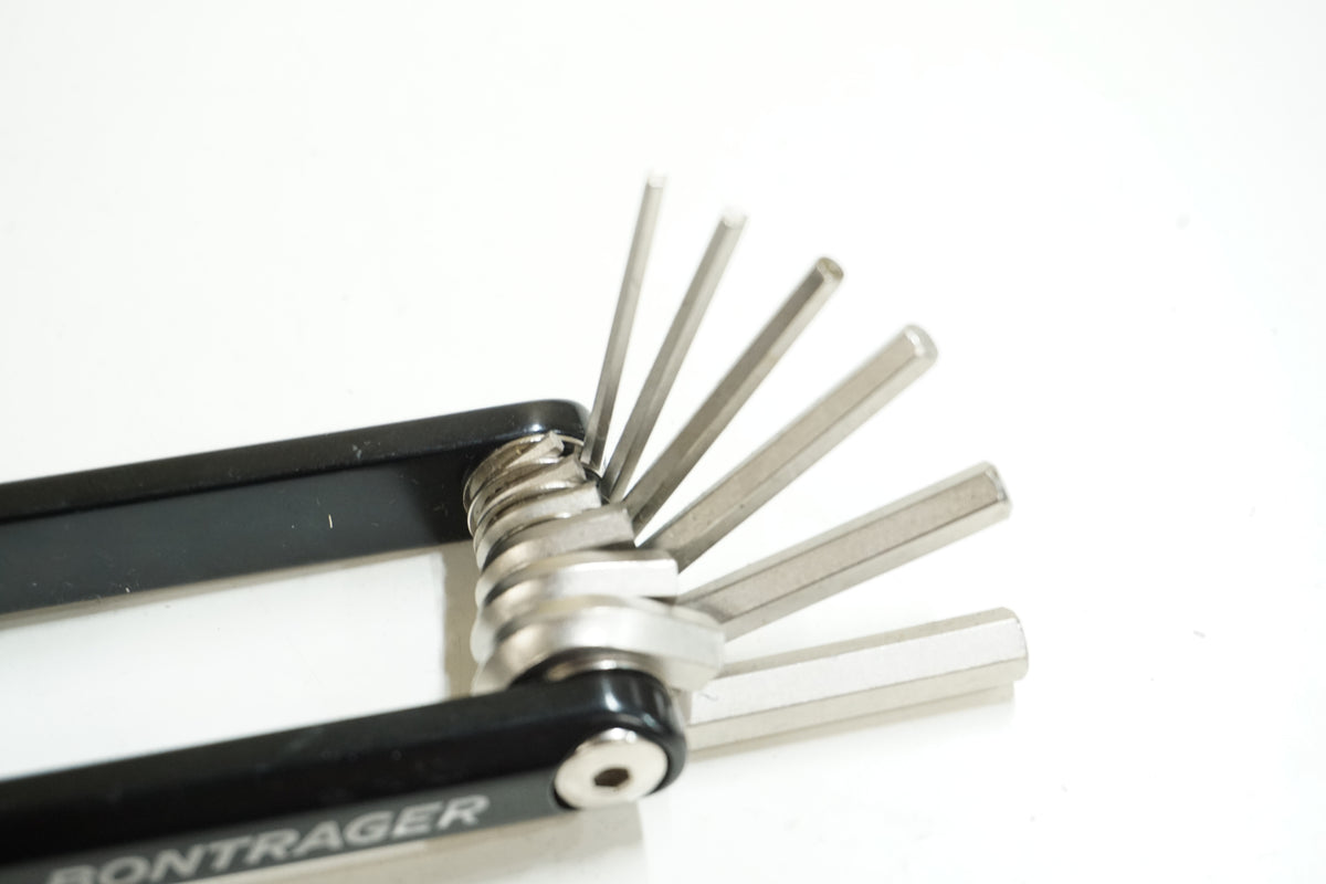 BONTRAGER 「ボントレガー」 COMP MULTI TOOL STEEL 携帯工具 / 大宮店