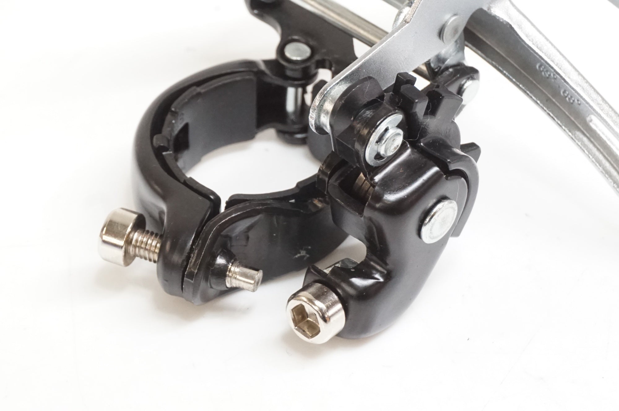SHIMANO 「シマノ」 TOURNEY FD-TY710-2 φ31.8 フロントディレイラー / 大宮店