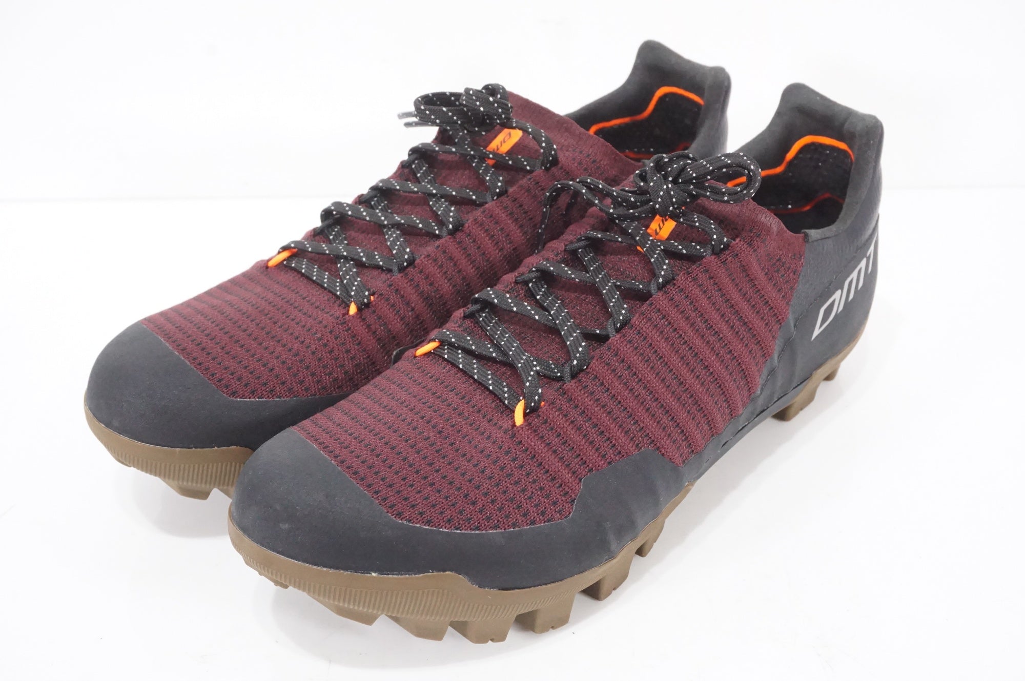 DMT 「 ディーエムティー 」 GK1 41サイズ シューズ / AKIBA店