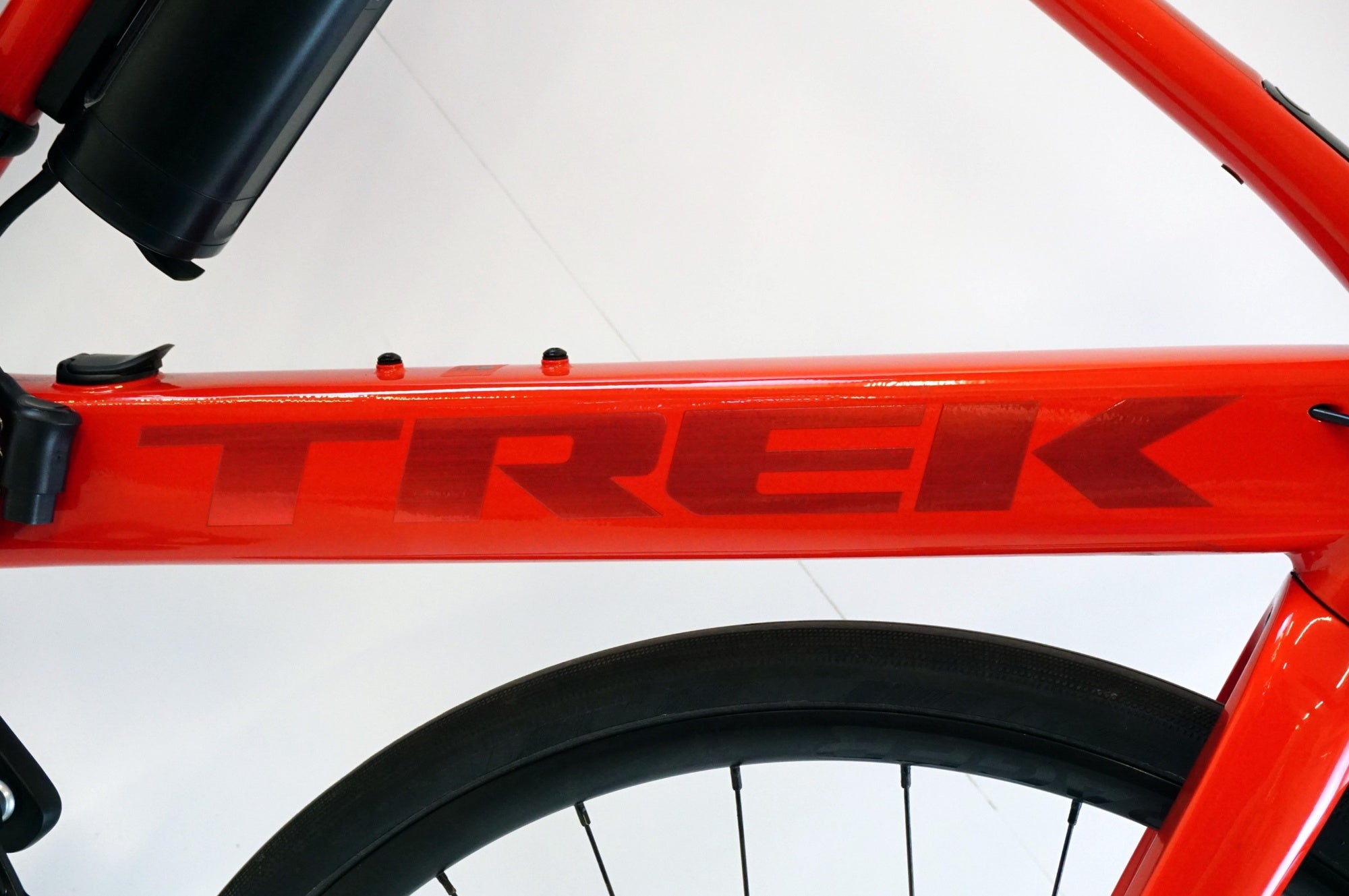 TREK 「トレック」 DOMANE+ AL 5 2023-2024年モデル e-bike / 浜松店