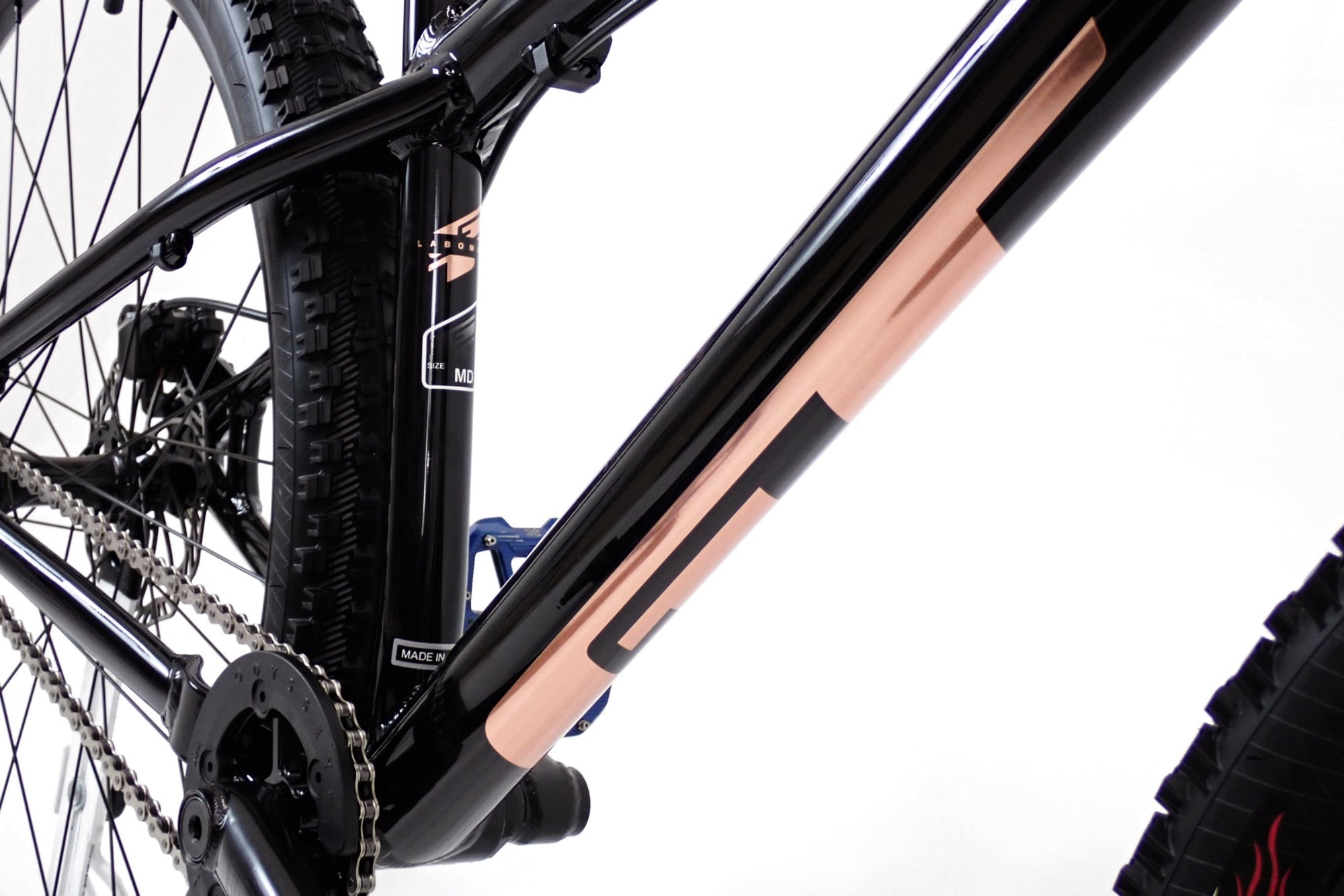GT 「ジーティー」 LABOMBA PRO 2024年モデル マウンテンバイク / 伊勢崎店
