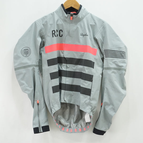 RAPHA 「ラファ」 RCC PRO TEAM RACE CAPE Mサイズ ジャケット / 大宮