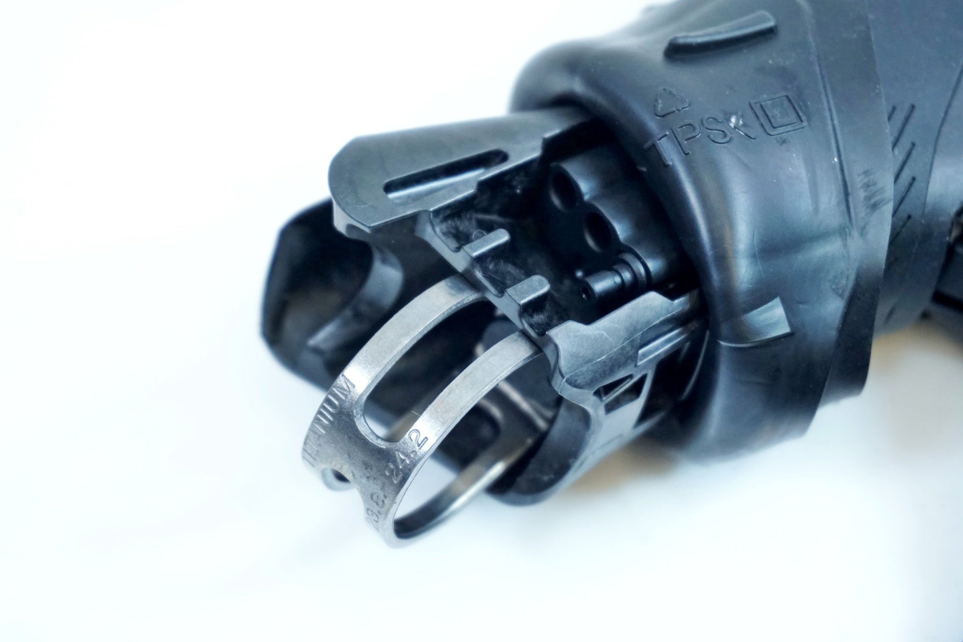 SHIMANO 「シマノ」 DURA-ACE ST-R9250 Di2 デュアルコントロール