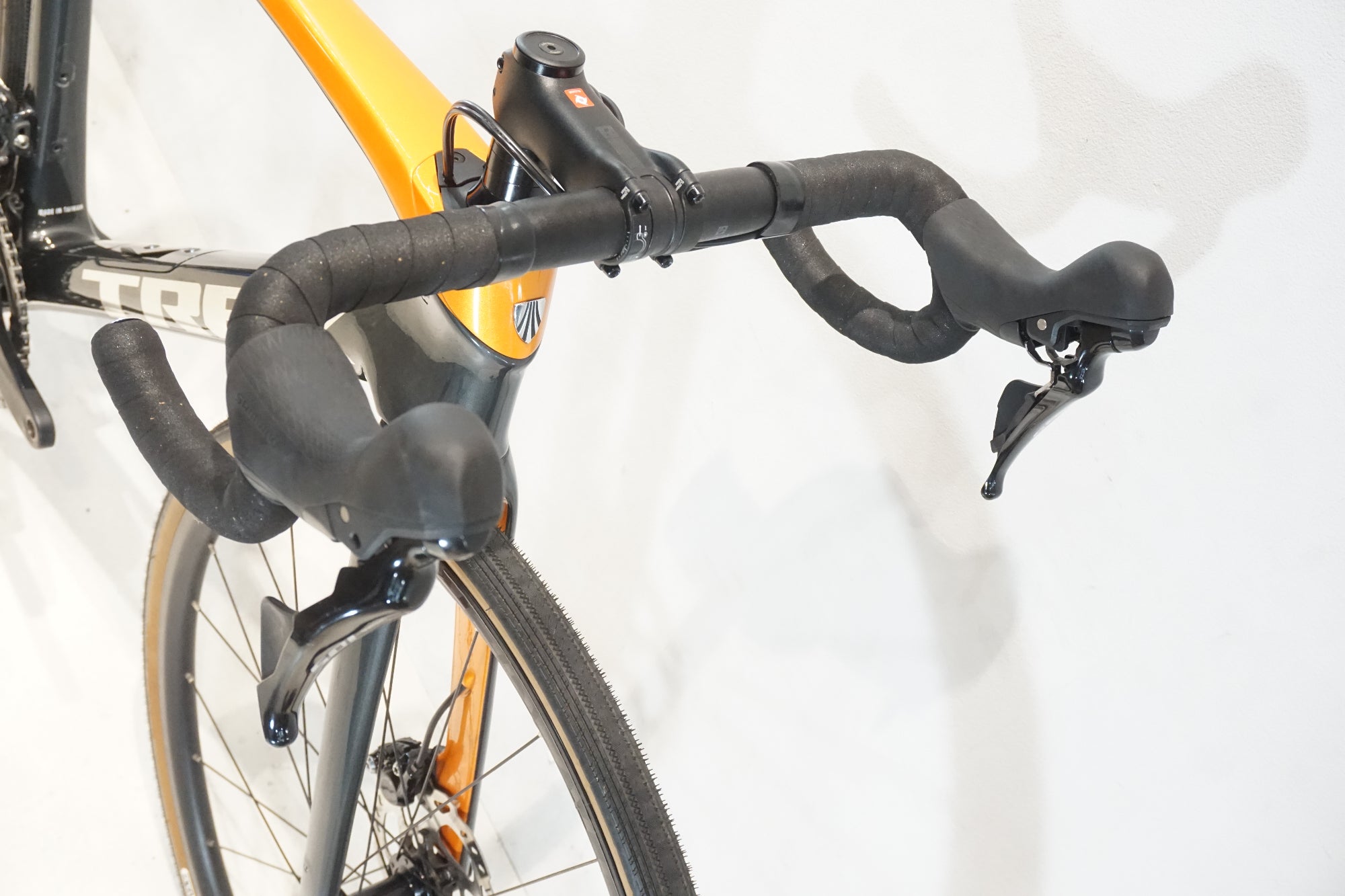 TREK 「トレック」 DOMANE SL5 DISC 2021年モデル ロードバイク / 横浜