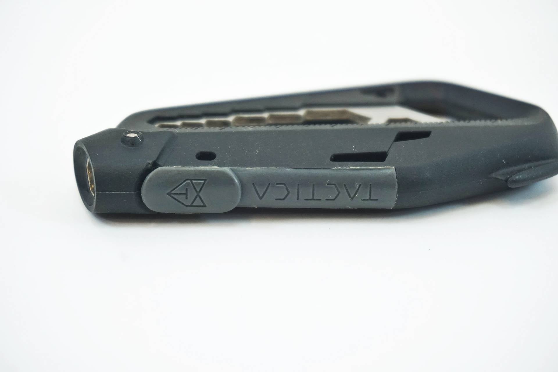 KNOG 「ノグ」 FANG MULTI TOOL 携帯工具 / 有明ガーデン店