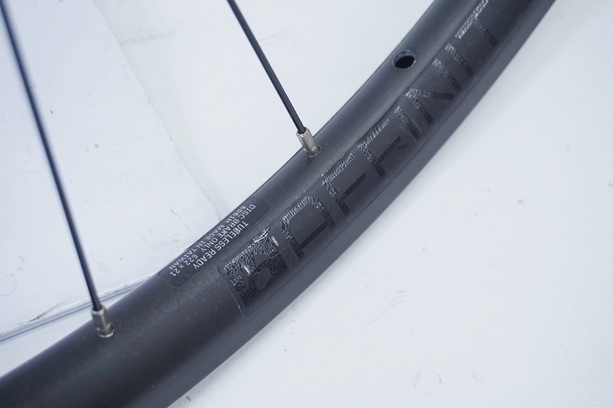 BONTRAGER 「ボントレガー」 AFFINITY TLR シマノ 8-12S ホイール
