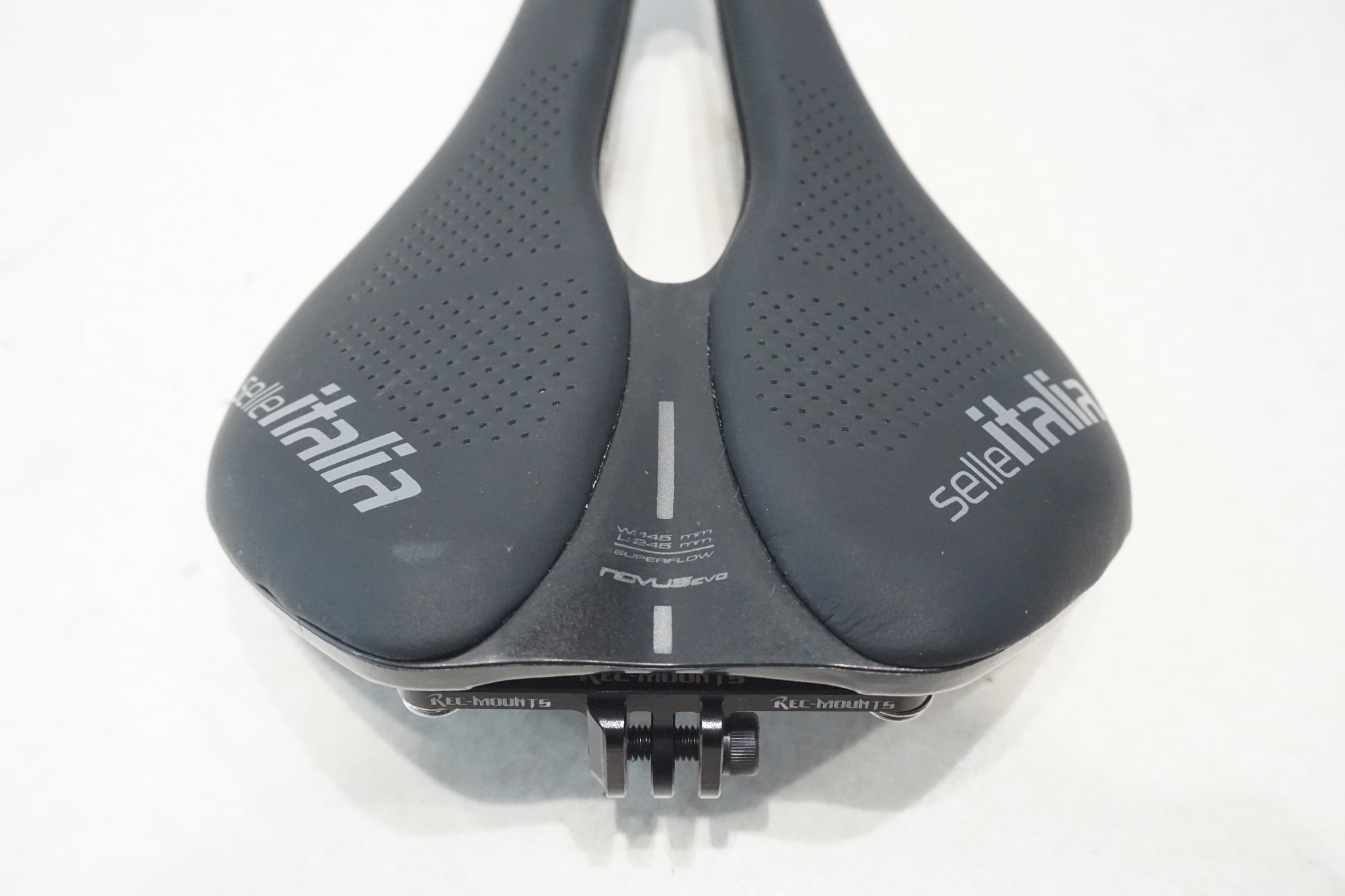 SELLE ITALIA 「セライタリア」 SLR BOOST チタンレール サドル / 横浜戸塚店
