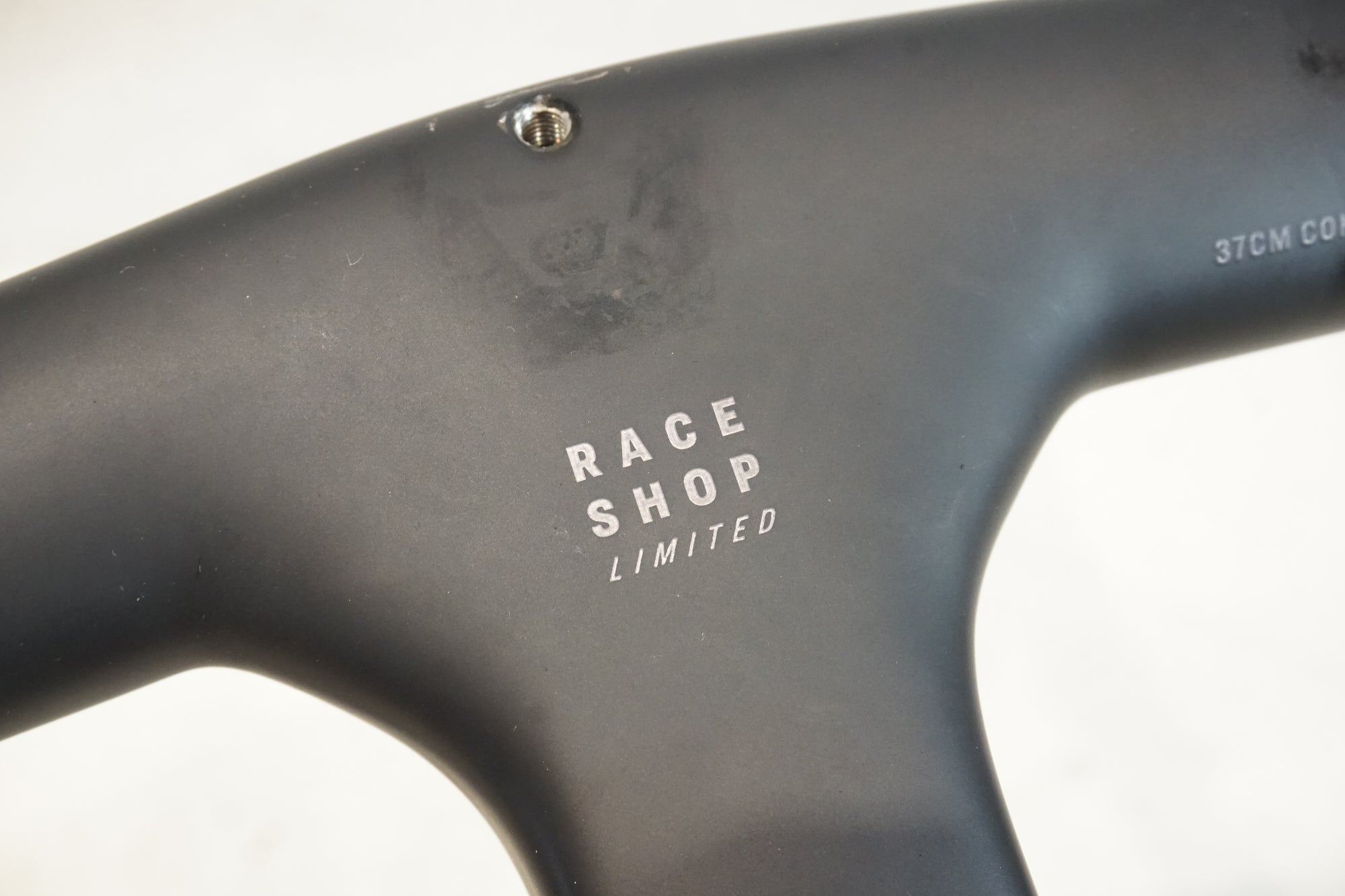 TREK 「トレック」 AERO RSL 370mm 一体型 ドロップハンドル/ステム / 横浜戸塚店