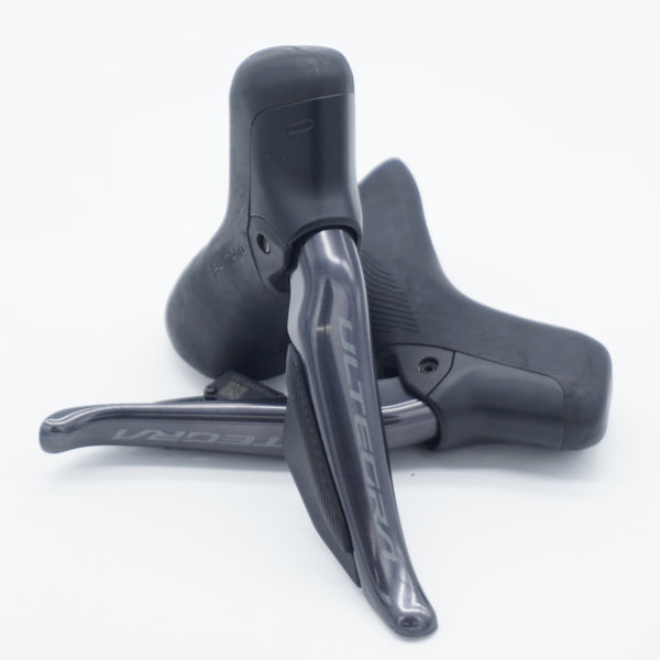SHIMANO 「シマノ」 ULTEGRA ST-R8170 Di2 デュアルコントロール