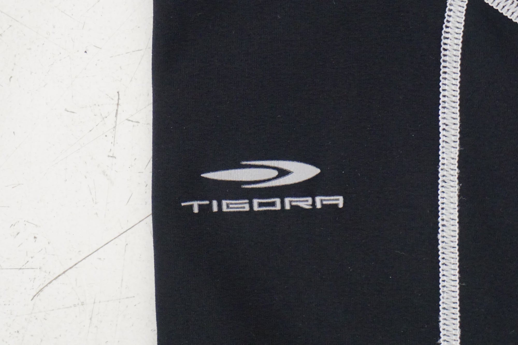 TIGORA 「ティゴラ」 Lサイズ ニーウォーマー / 浜松店