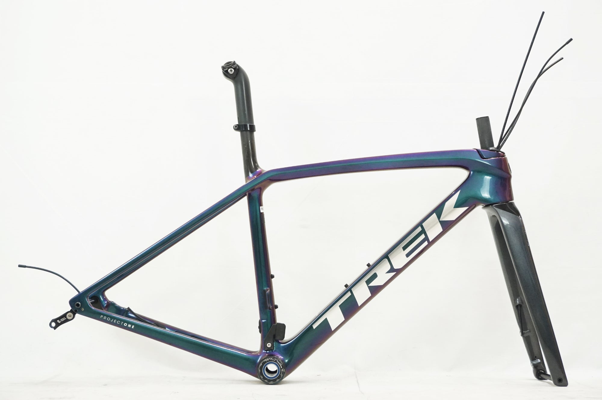 TREK 「トレック」 EMONDA SLR7 DISC 2021年モデル フレームセット / 福岡店