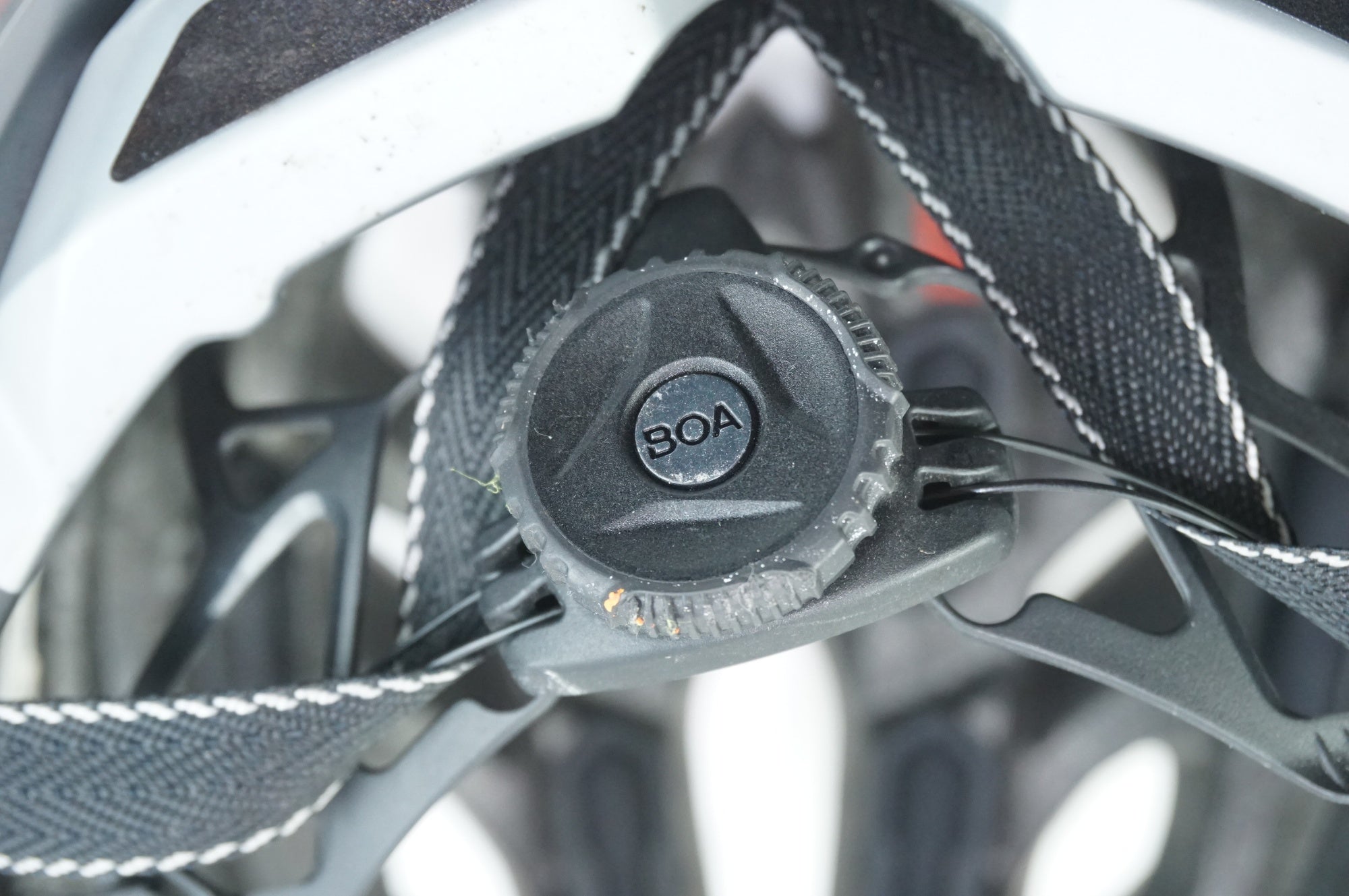 OGK KABUTO 「オージーケーカブト」 VOLZZA S/Mサイズ ヘルメット / 中目黒店