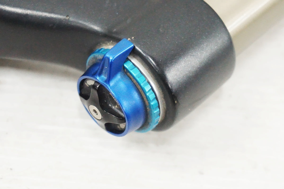 FOX 「フォックス」 VANILLA 26インチ フロントサスペンション / 奈良店