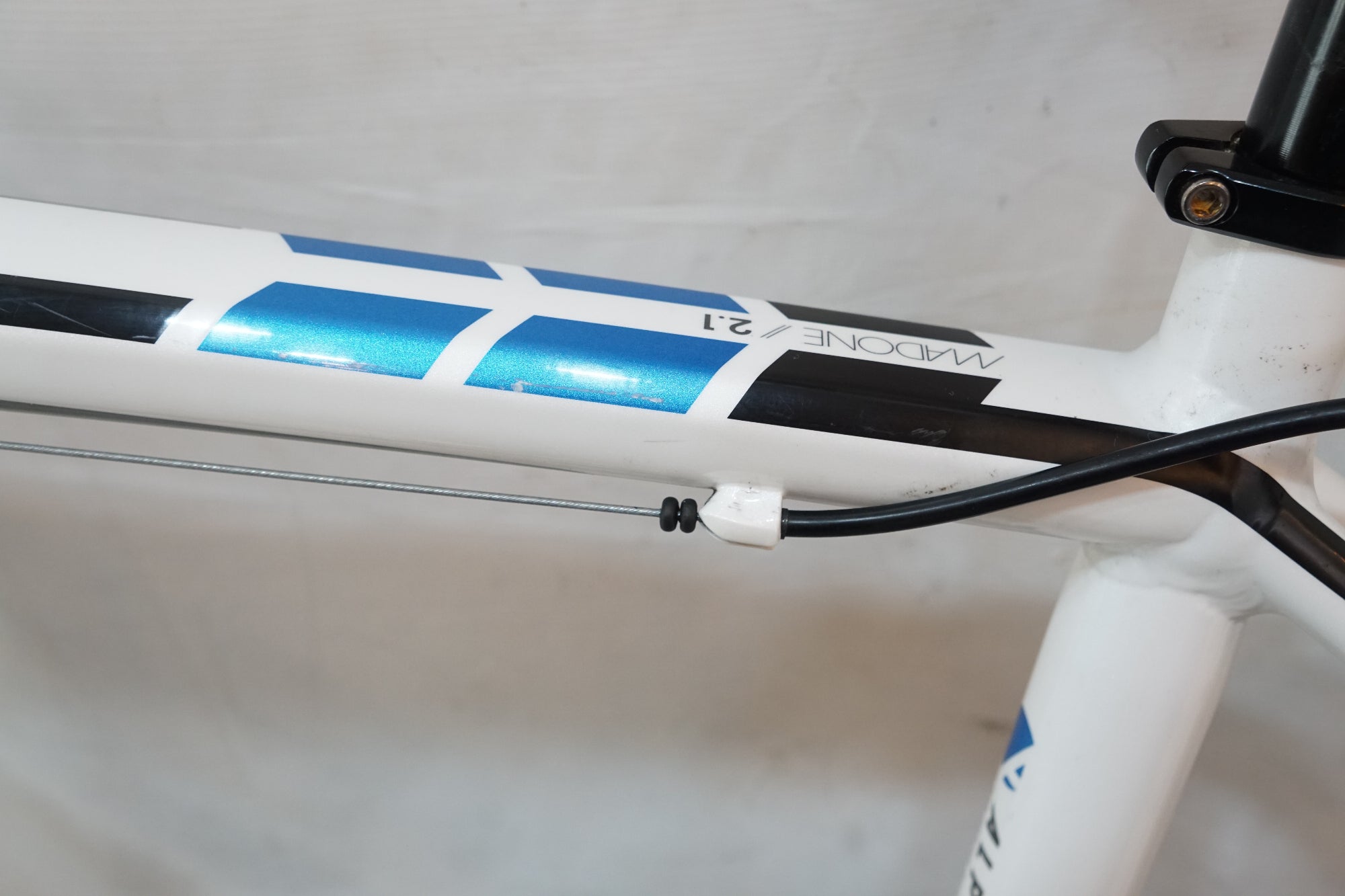 TREK 「トレック」 MADONE2.1 2014年モデル ロードバイク / バイチャリ