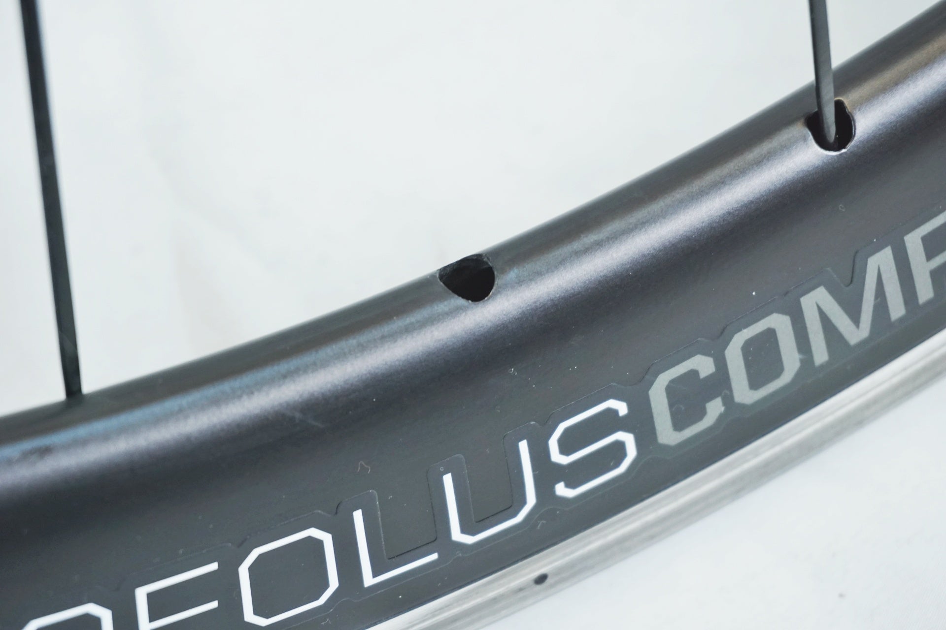 BONTRAGER 「ボントレガー」 AEOLUS COMP5 シマノ11速 ホイールセット BONTRAGER 「ボントレガー」 AEOLUS COMP 5 シマノ 11S ホイールセット