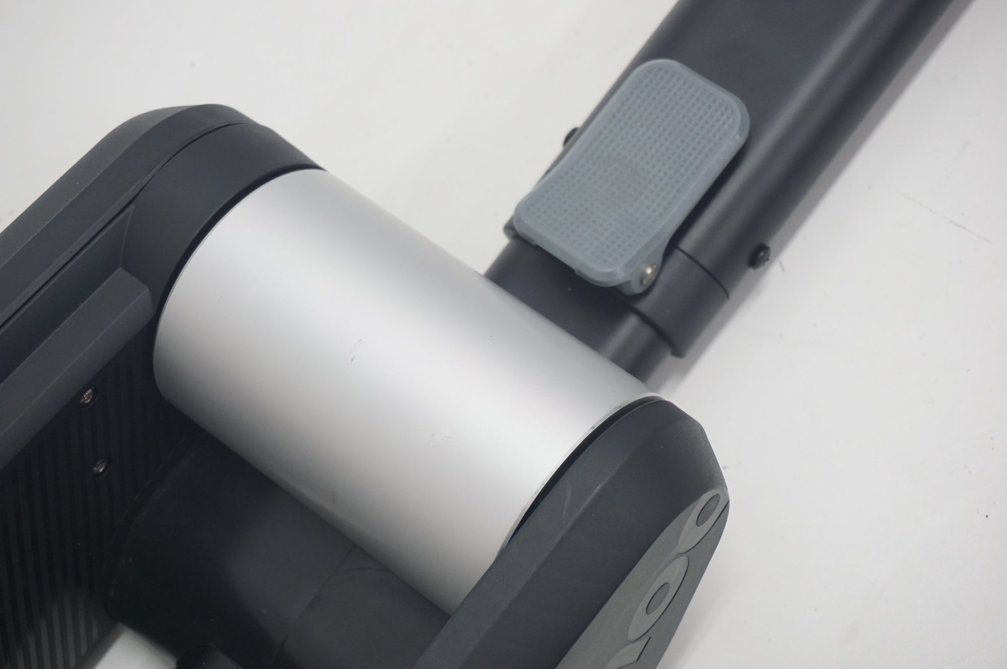 WAHOO 「ワフー」 KICKR ROLLR スマートローラー / 福岡店