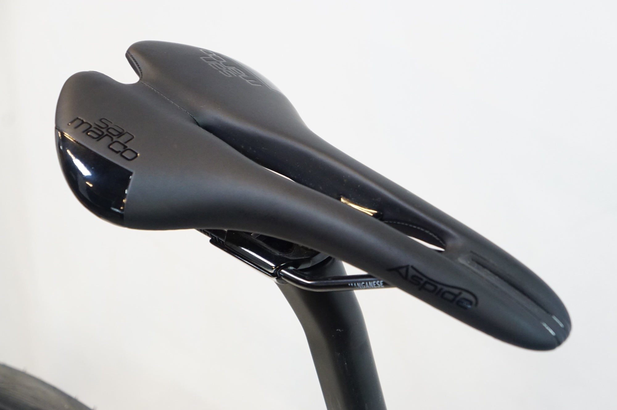 FOCUS 「フォーカス」 IZALCO MAX DISC 8 2020年モデル ロードバイク