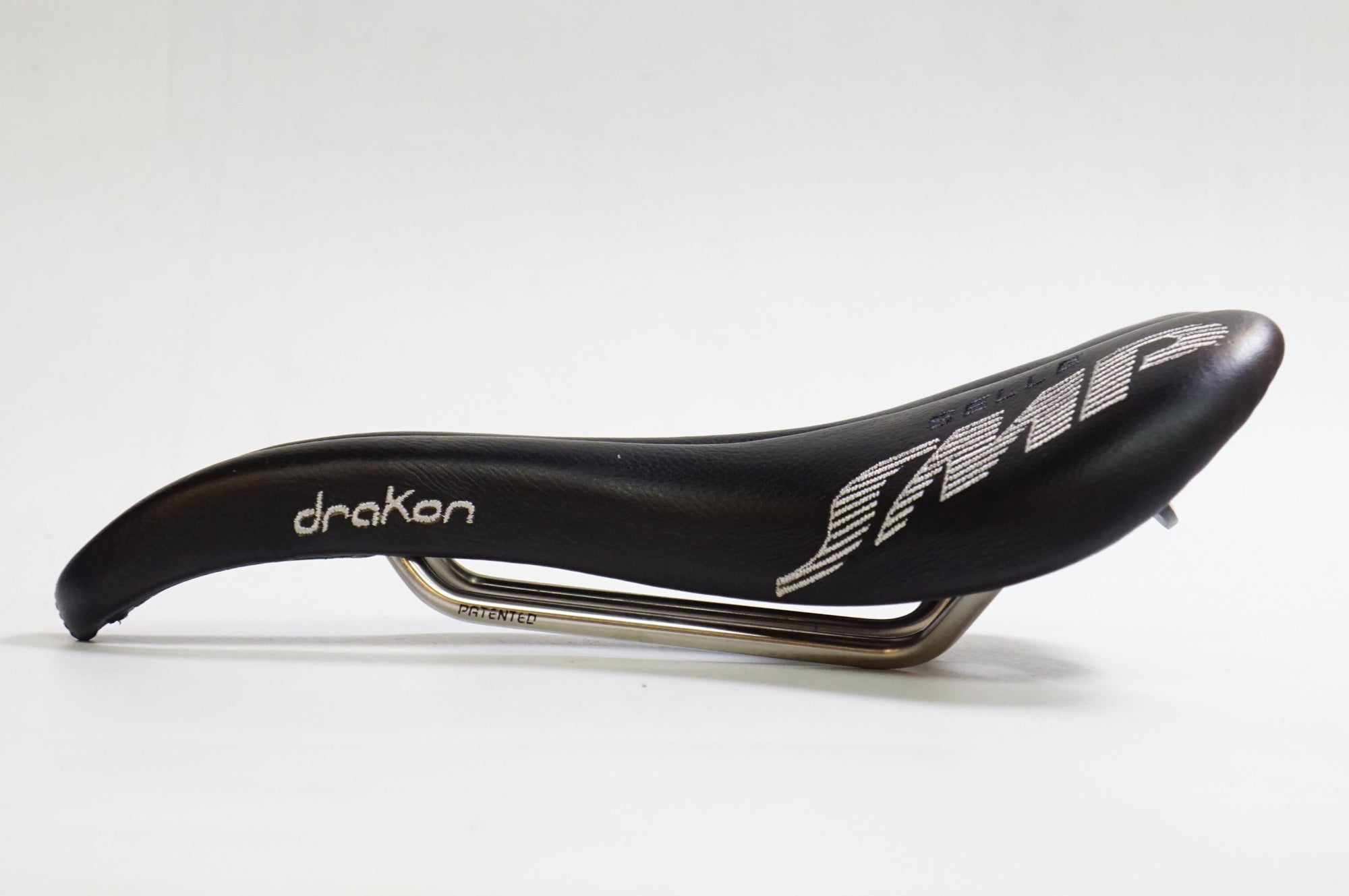 SELLE SMP 「セラエスエムピー」 DRAKON サドル / 熊谷本店