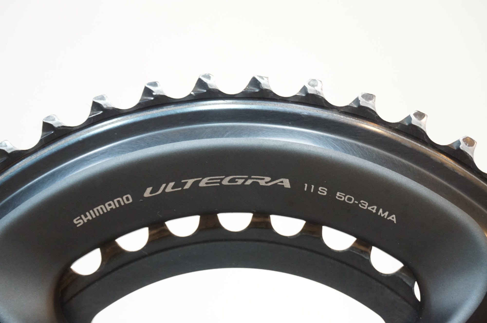 SHIMANO 「シマノ」 ULTEGRA 6870 DI2 コンポーネントセット / 浦和ベース