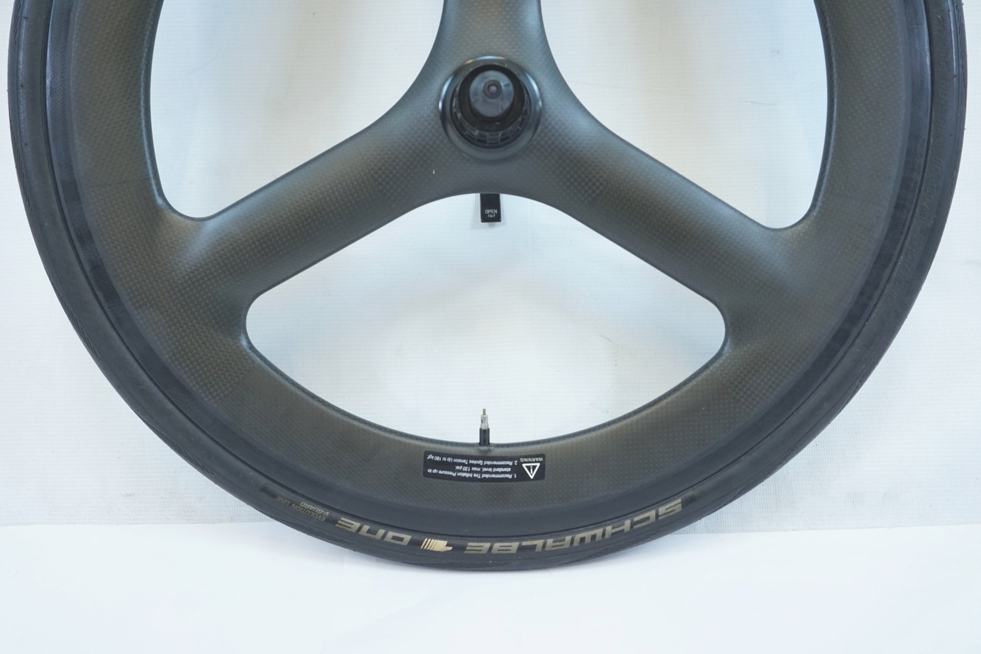 KITT DESIGN 「キット デザイン」 CARBON WHEEL シマノ 11S バトン ホイール / 有明ガーデン店