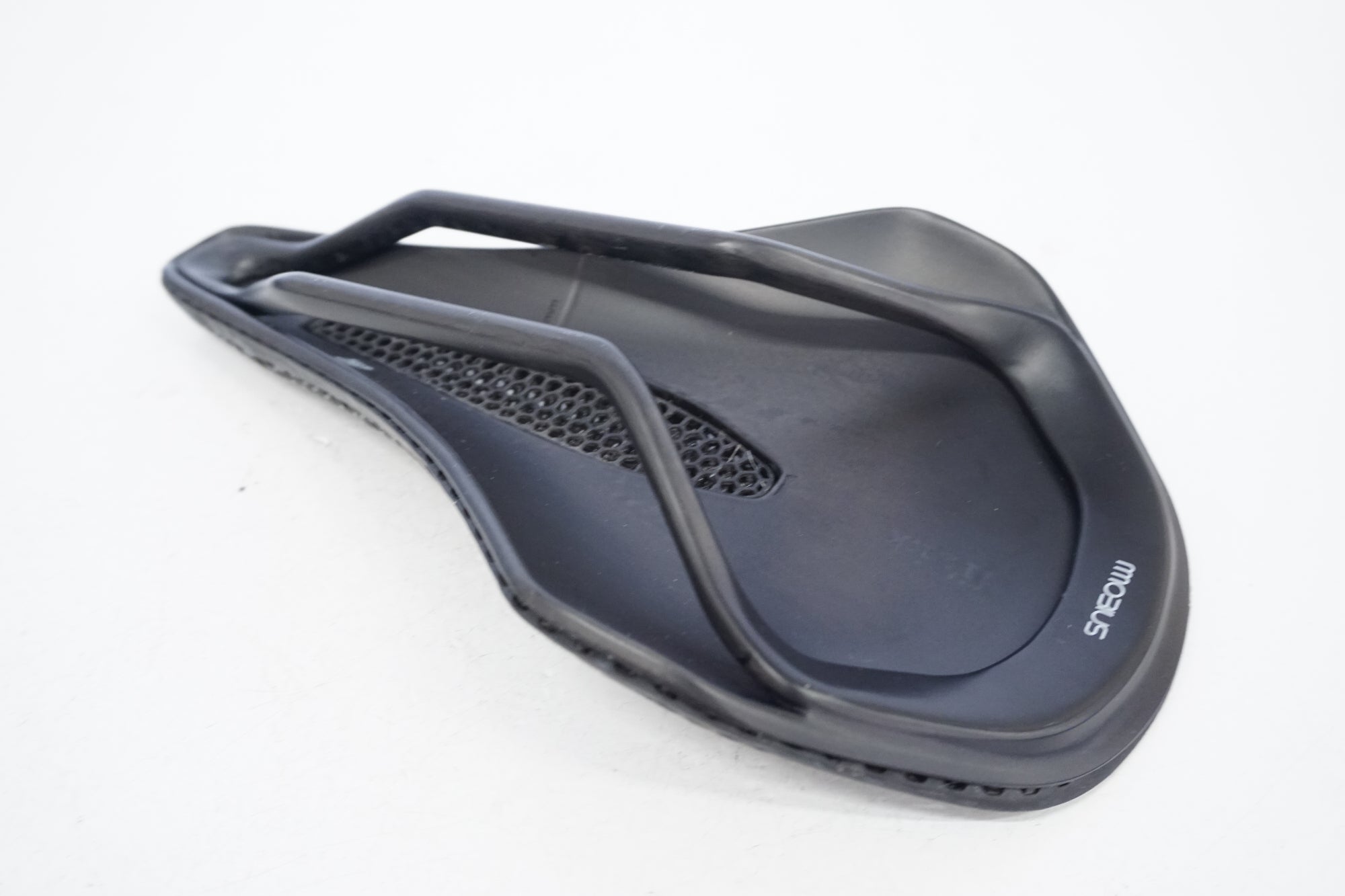 FIZIK 「フィジーク」 VENTO ARGO 00 ADAPTIVE サドル / 浜松店