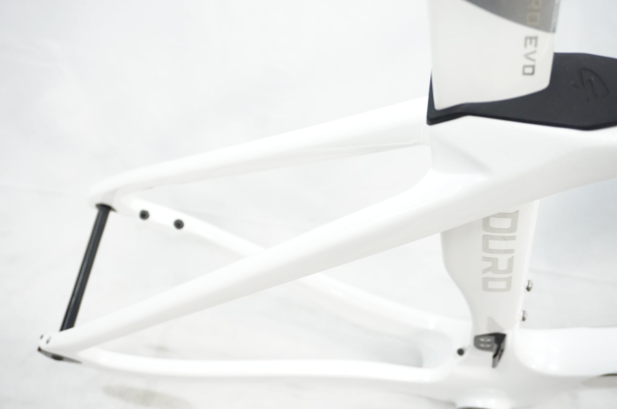 GUSTO 「グスト」 DURO EVO DB 2024年モデル ロードバイク フレームセット / 川越店