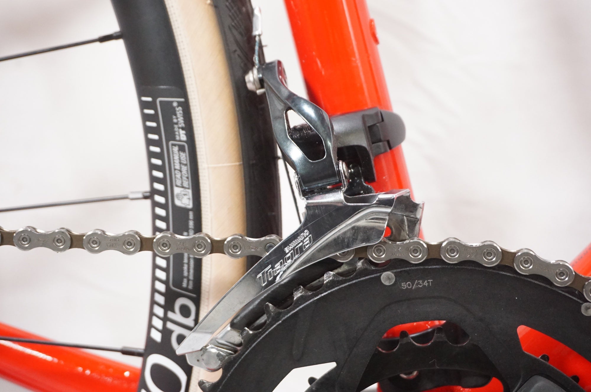 TREK 「トレック」 DOMANE AL 4 GEN 4 2025年モデル ロードバイク / AKIBA店