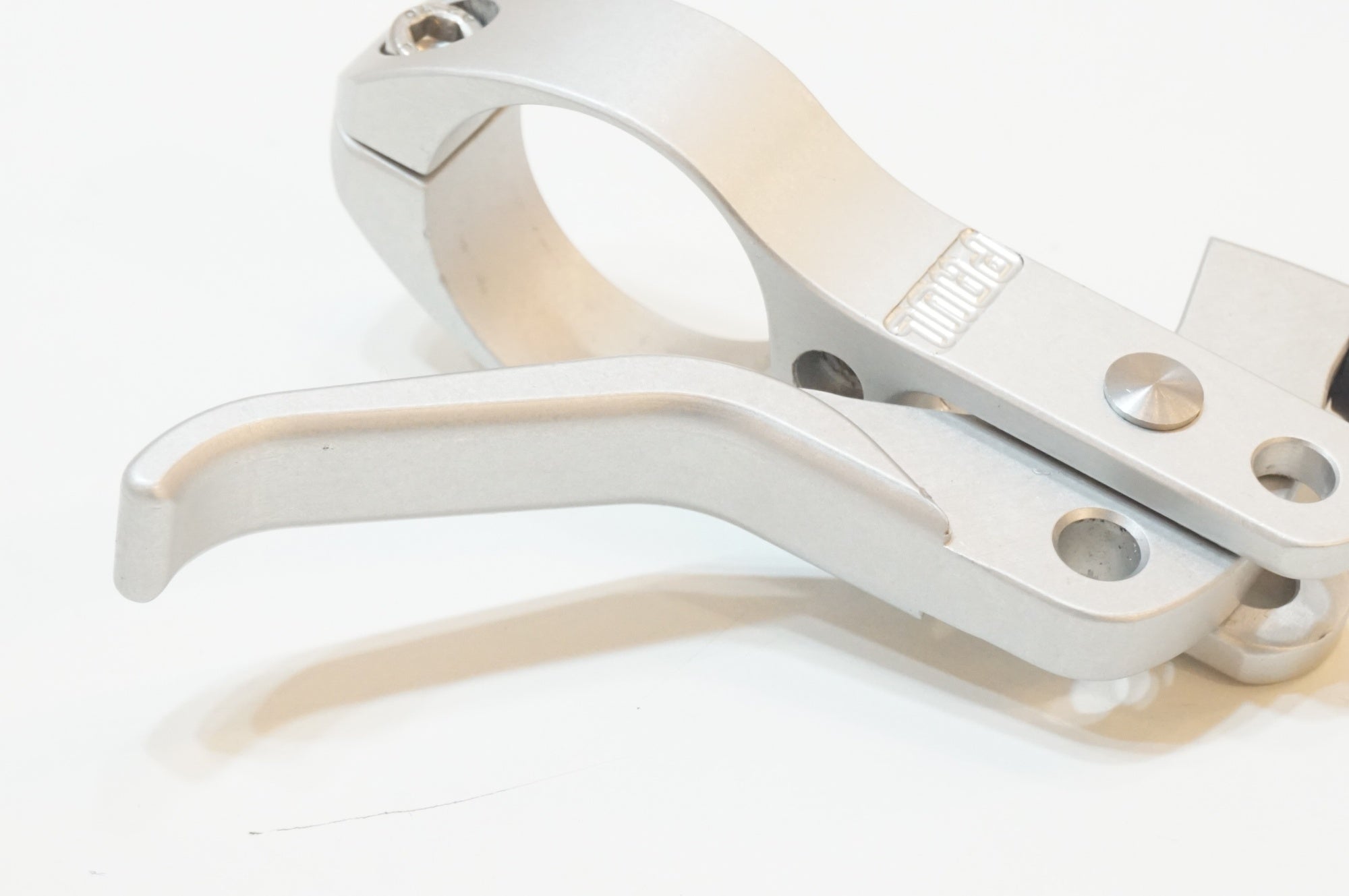 PAUL 「ポール」 CROSS LEVER φ31.8 ブレーキレバー / 浦和ベース
