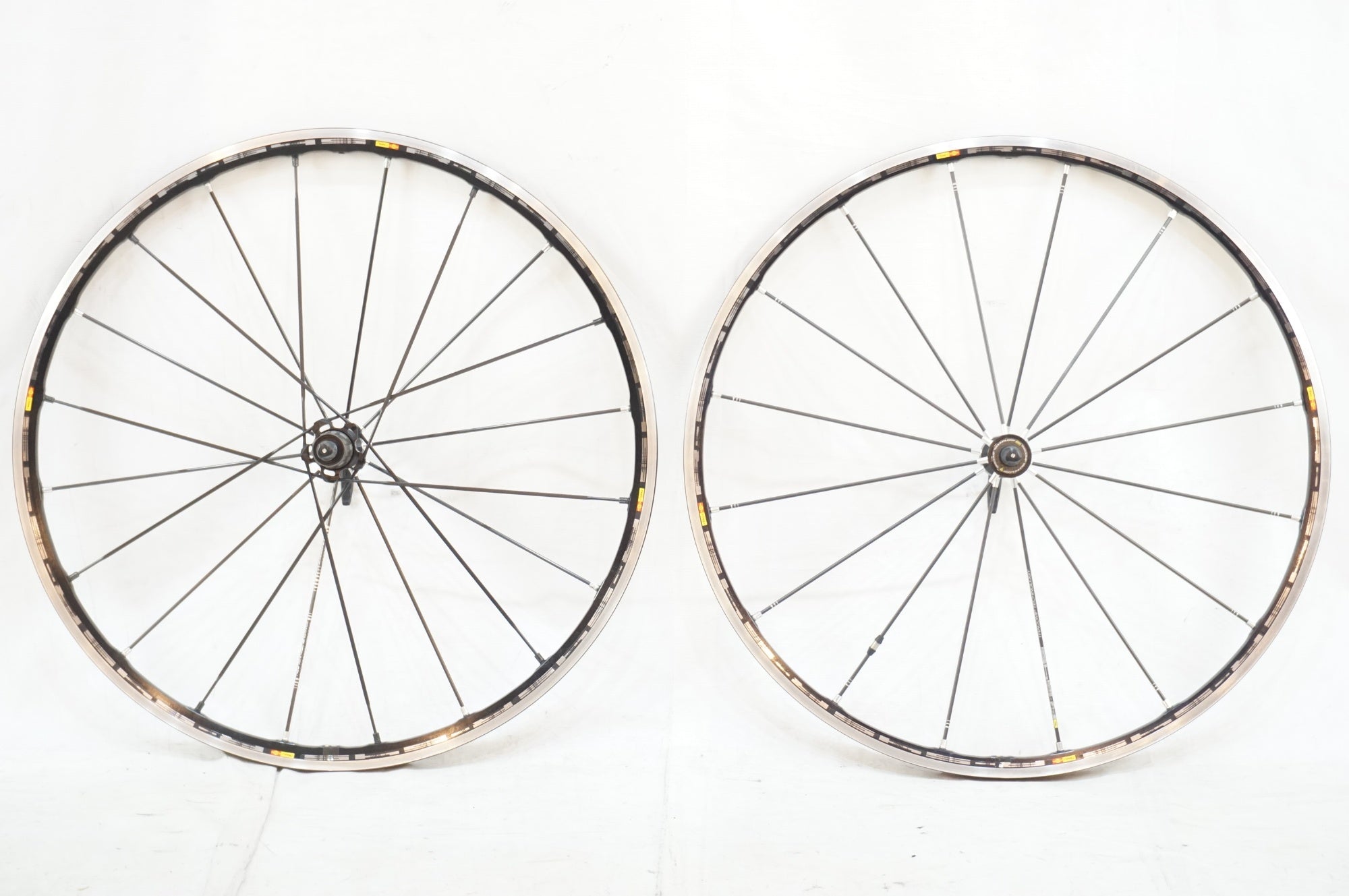 MAVIC 「マヴィック」 R-SYS PREMIUM SHIMANO / SRAM 11S ホイールセット / 浦和ベース