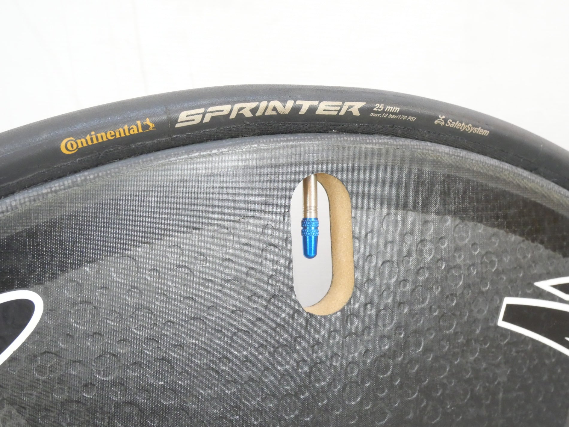 ZIPP 「ジップ」 SUPER9 SHIMANO 11s リアホイール / バイチャリ浦和ベース