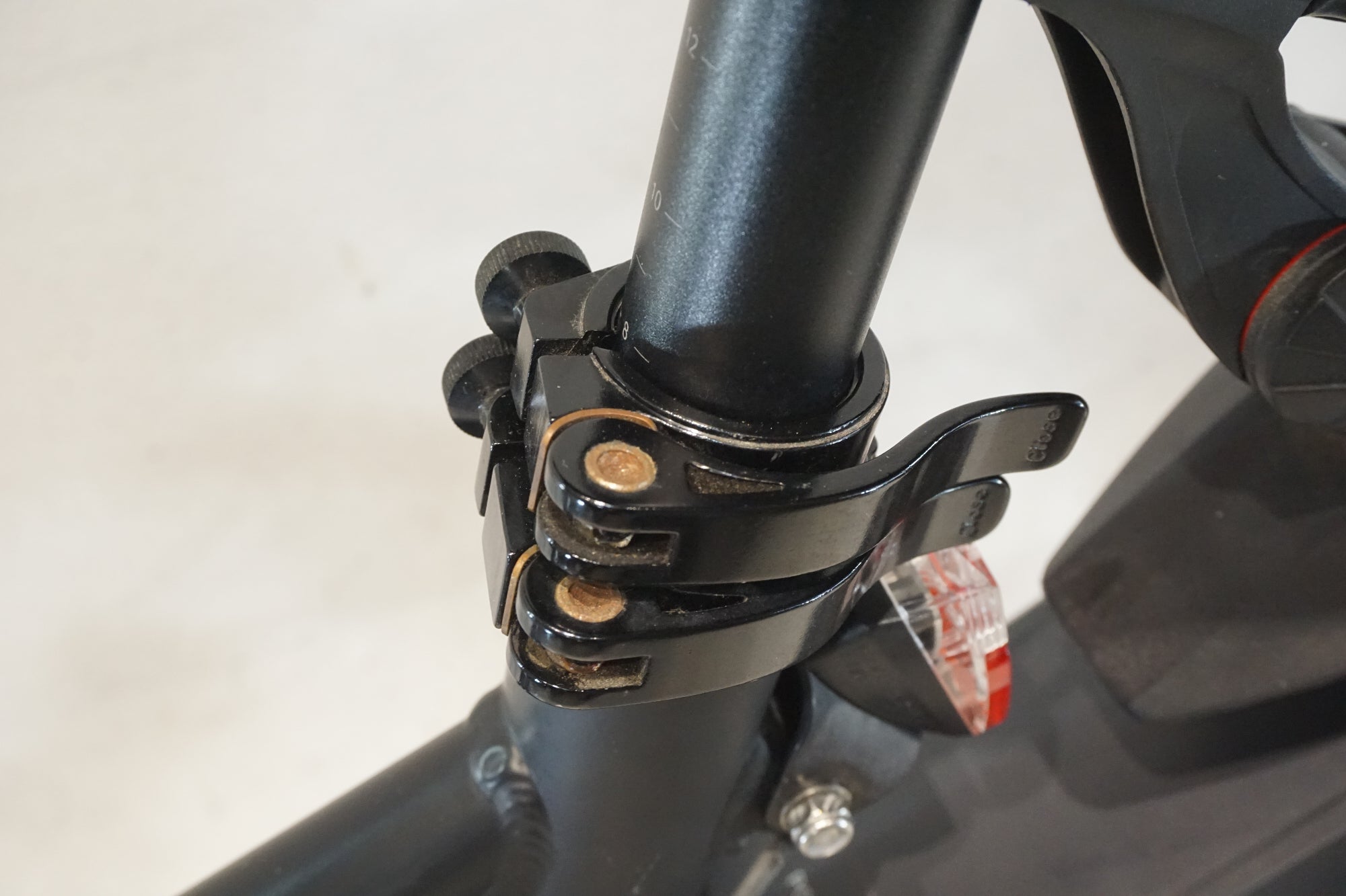 TERN 「ターン」 VEKTRON S10 2021年モデル 20インチ 折り畳み 電動アシスト自転車 / 横浜戸塚店