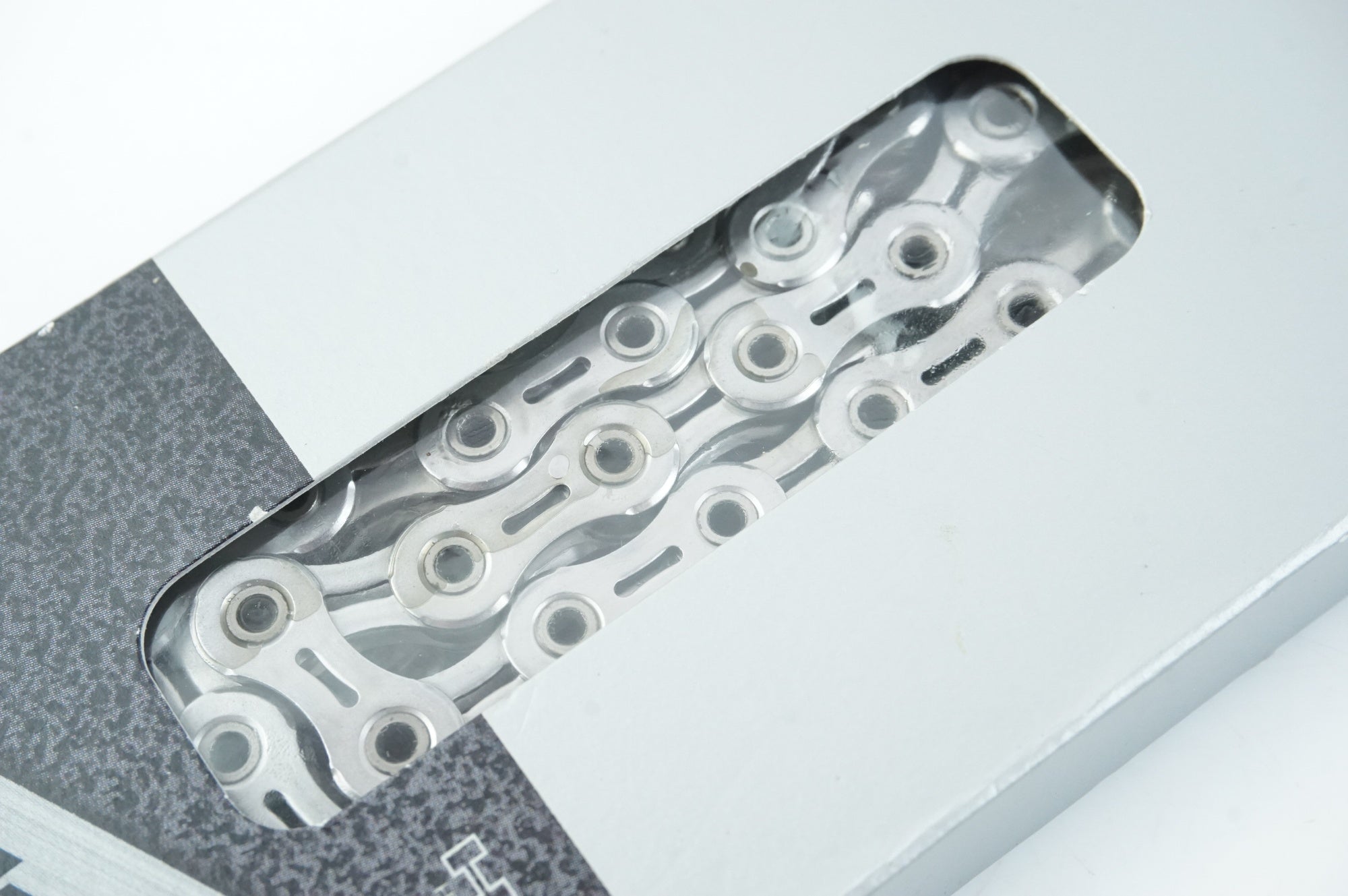 SHIMANO DURA-ACE CN-7901☆10s☆デュラエース☆新品 SHIMANO 「シマノ」 DURA-ACE CN-7901 10S チェーン / 中目黒店