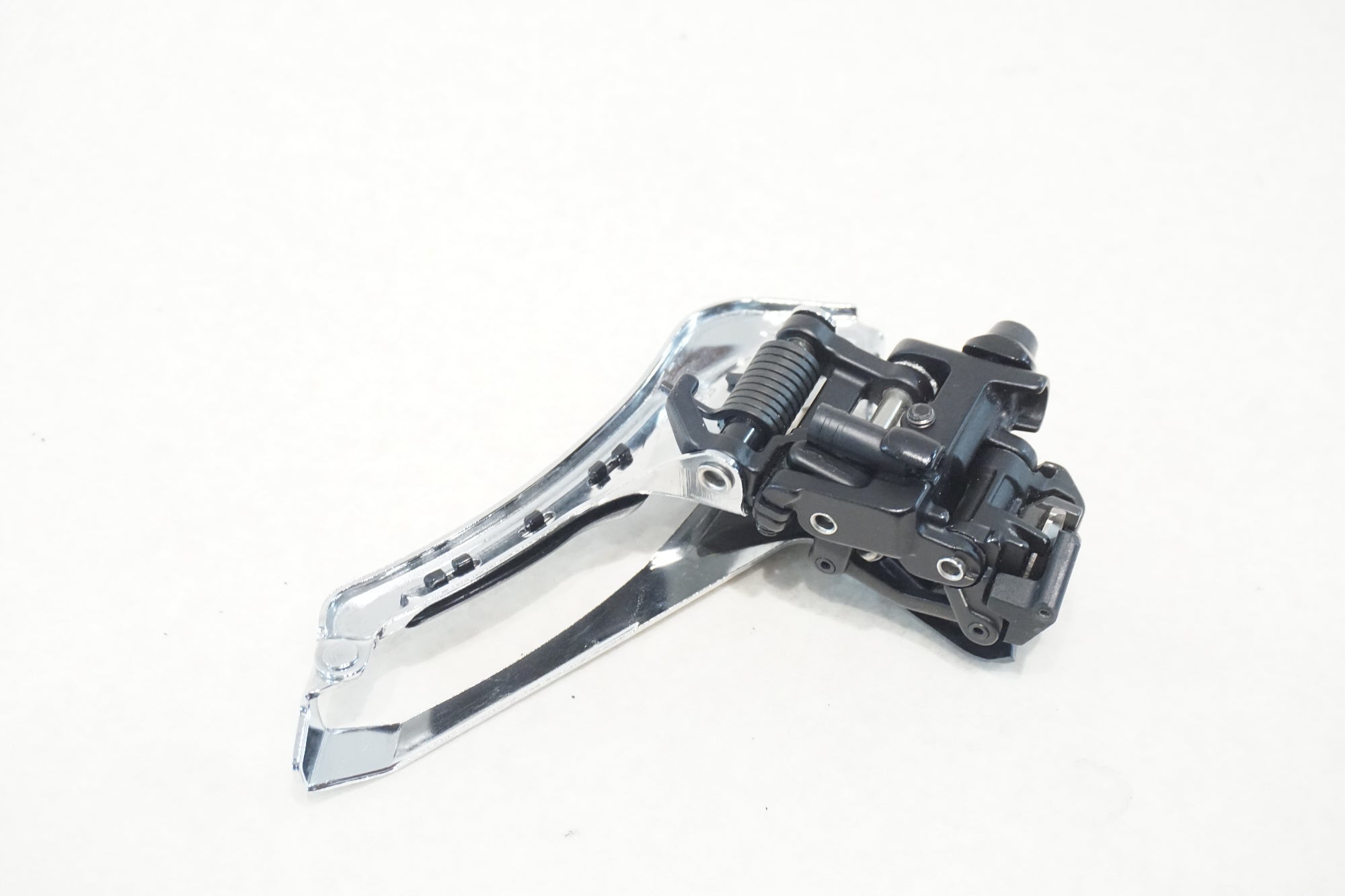 SHIMANO 「シマノ」 ULTEGRA FD-R8000 フロントディレーラー / 横浜戸塚店