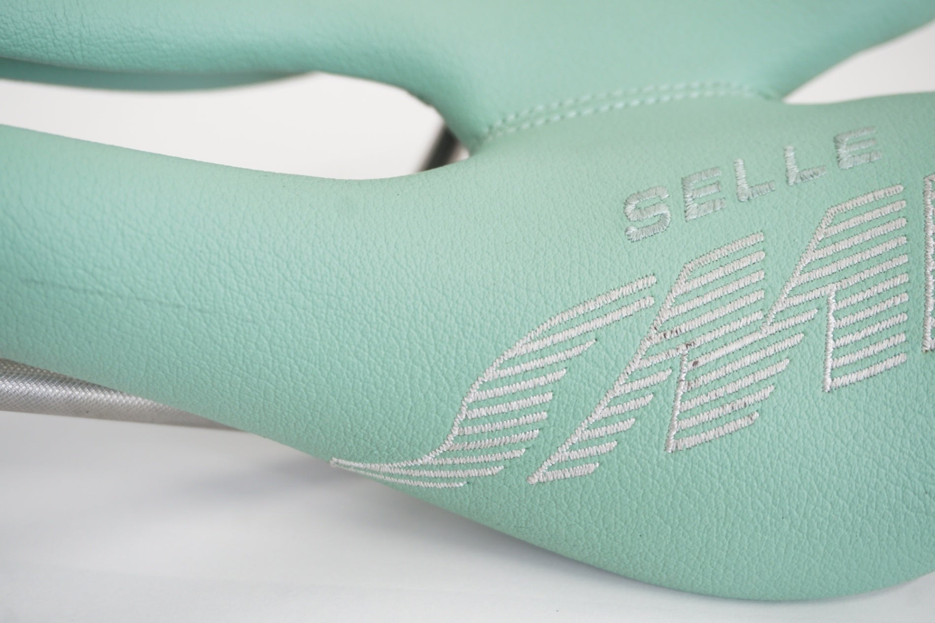SELLE 「セラ」 SMP DYNAMIC サドル / 京都八幡店