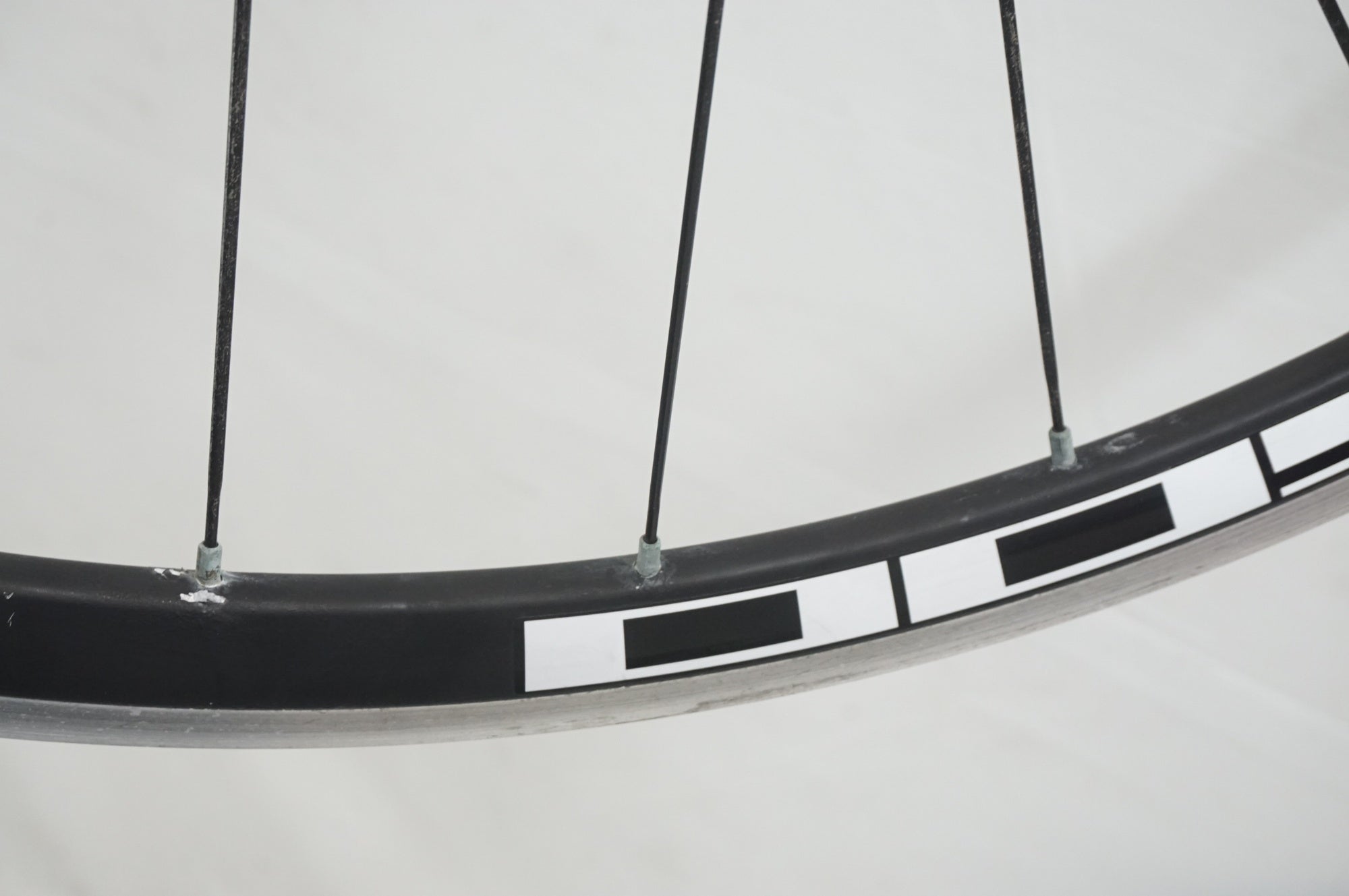 あ*ん様 シマノ　WH-R501 クリンチャーロードホイール 前後セット 楽天市場】シマノ WH-R501 前後セットホイール クリンチャー SHIMANO