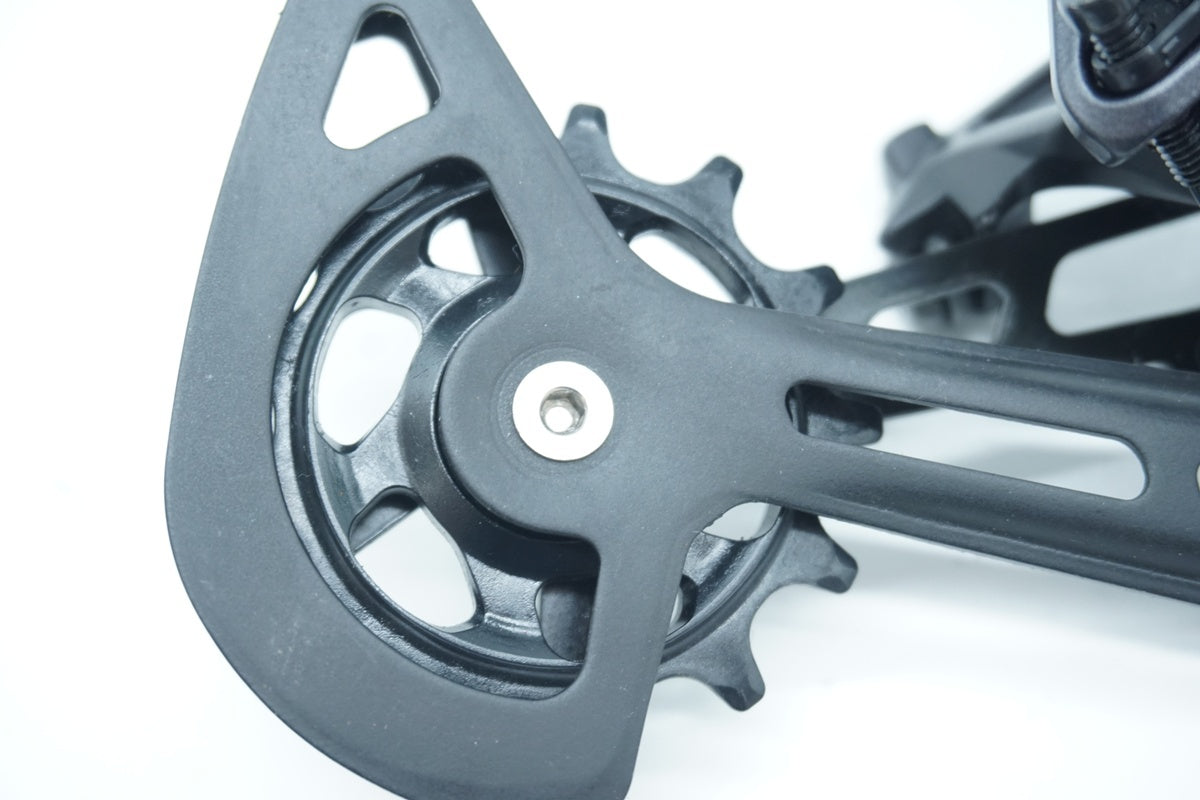 新品未使用　Shimano DEORE M6100リアディレイラー & シフター Shimano-Deore-マウンテンバイク用のオリジナルリアディレイラー