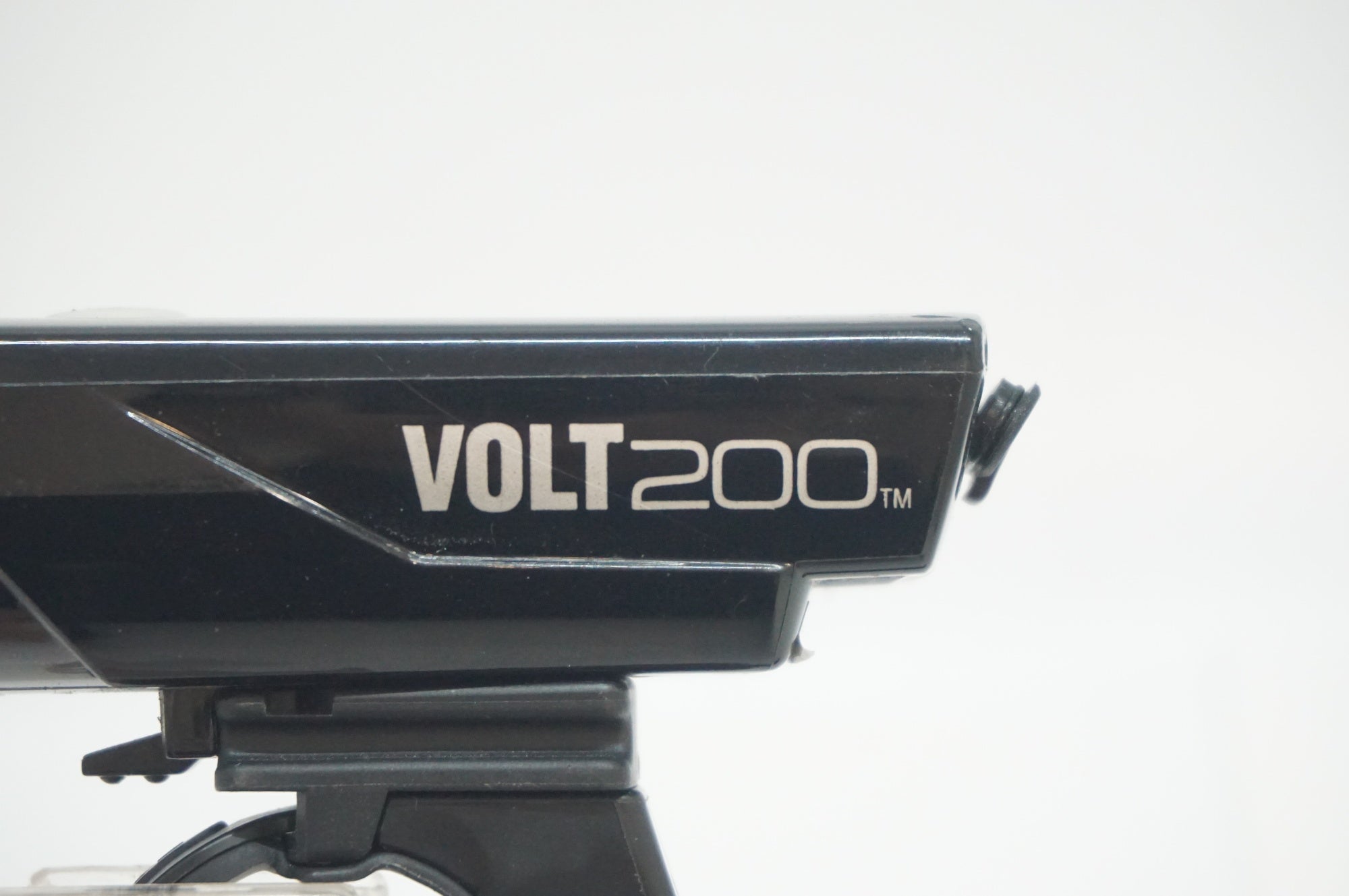 CATEYE 「キャットアイ」 VOLT200 フロントライト / 福岡店