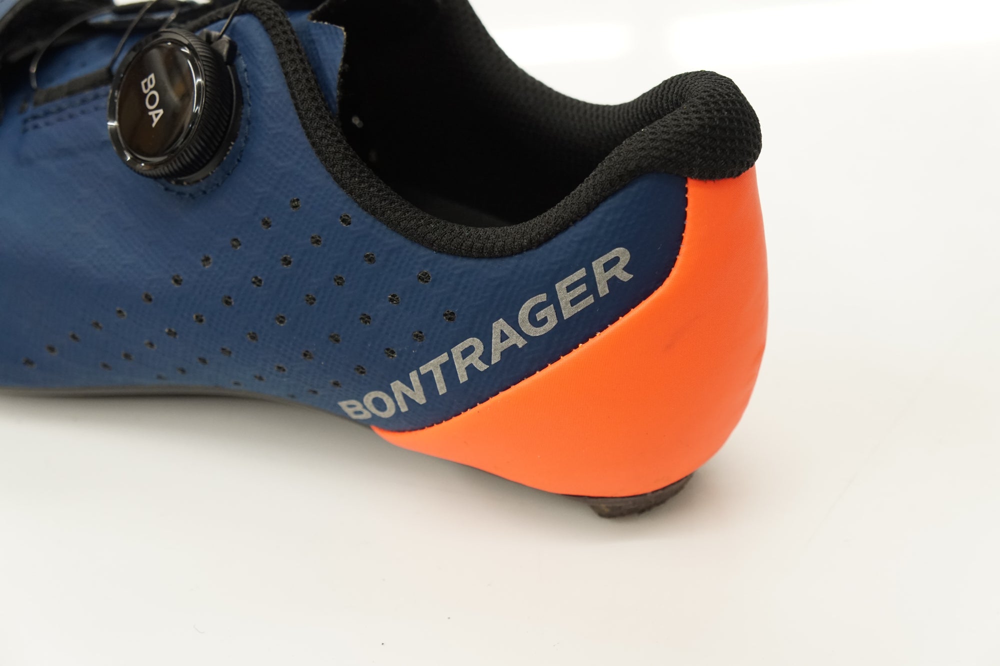 BONTRAGER 「ボントレガー」 CIRCLUT ROAD 25.7cm シューズ / バイチャリ浦和ベース