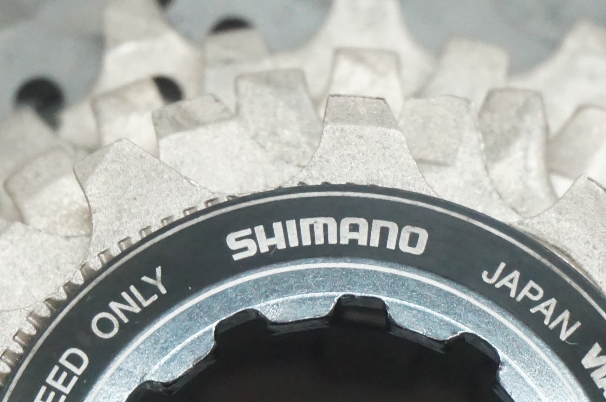 SHIMANO 「シマノ」 DURA-ACE CS-R9100 11-30T スプロケット