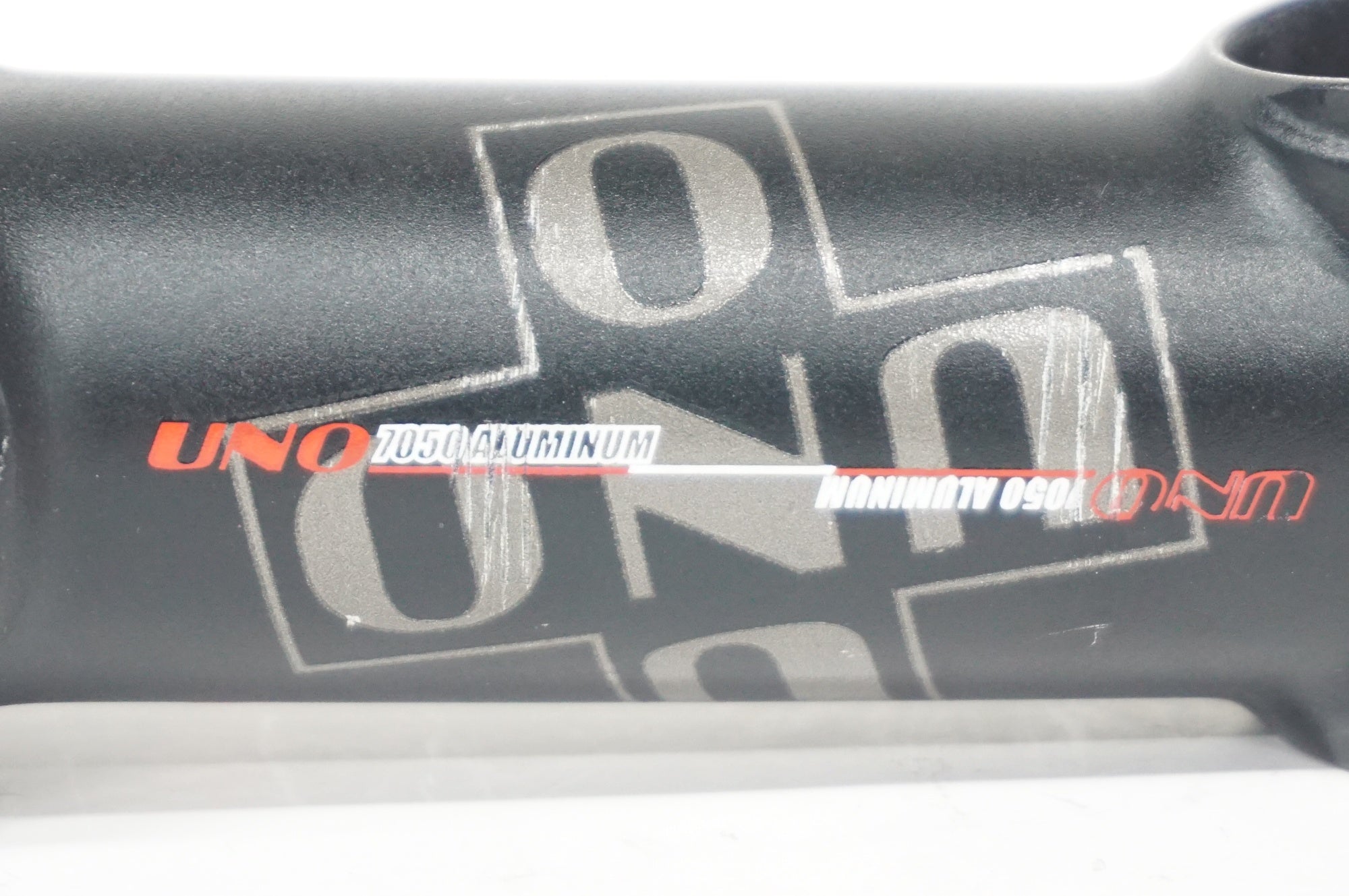 UNO 「ウノ」 Φ31.8 100mm ステム / 阪急塚口店