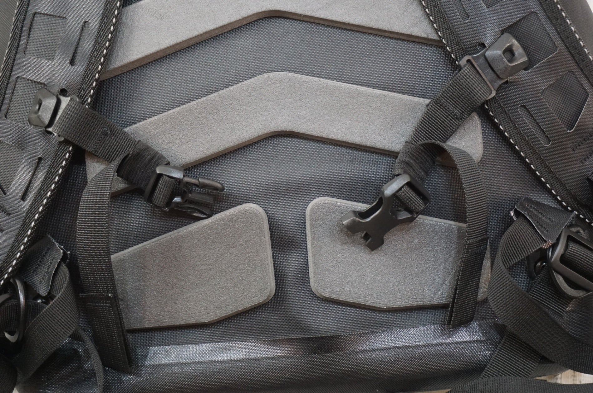 ORTLIEB 「オルトリーブ」 COMMUTER DAYPACK 27 / 浦和ベース