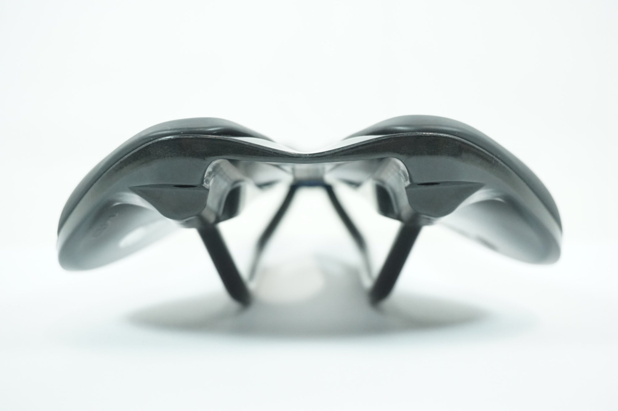 SELLE ITALIA 「セライタリア」 NOVUS BOOST EVO SUPERFLOW サドル