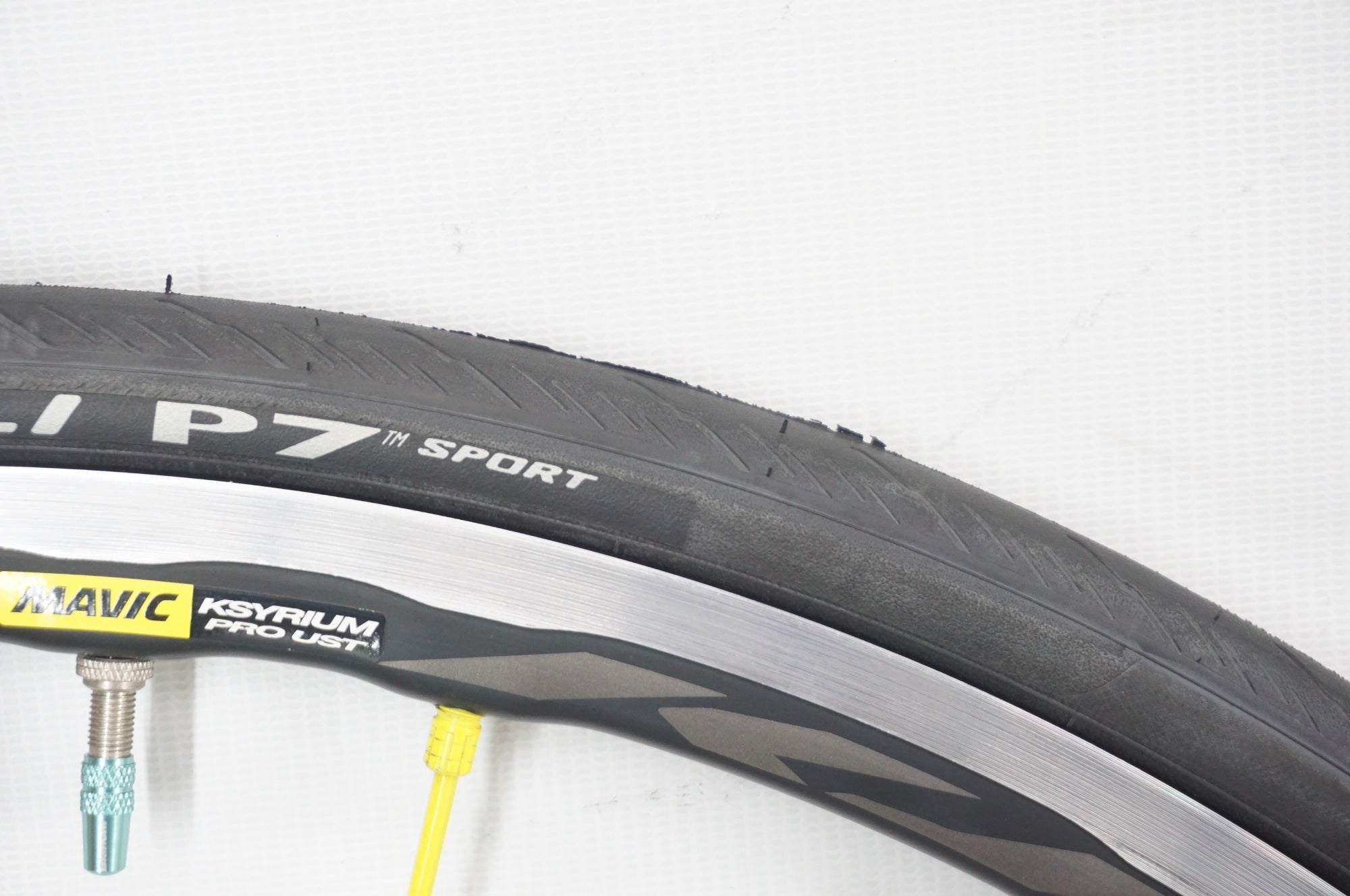 MAVIC 「マヴィック」 KSYRIUM PRO UST シマノ11速 ホイールセット / 阪急塚口店