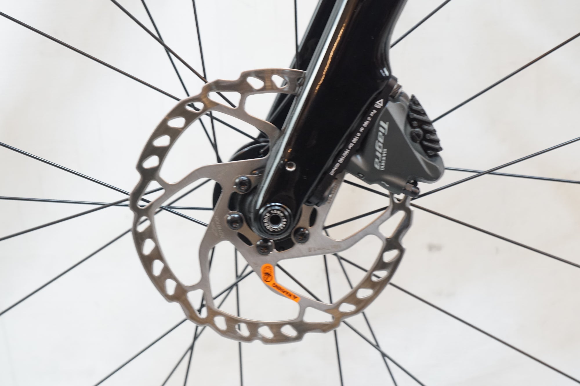 TREK 「トレック」 DOMANE AL4 DISC 2022年モデル ロードバイク / バイチャリ浦和ベース