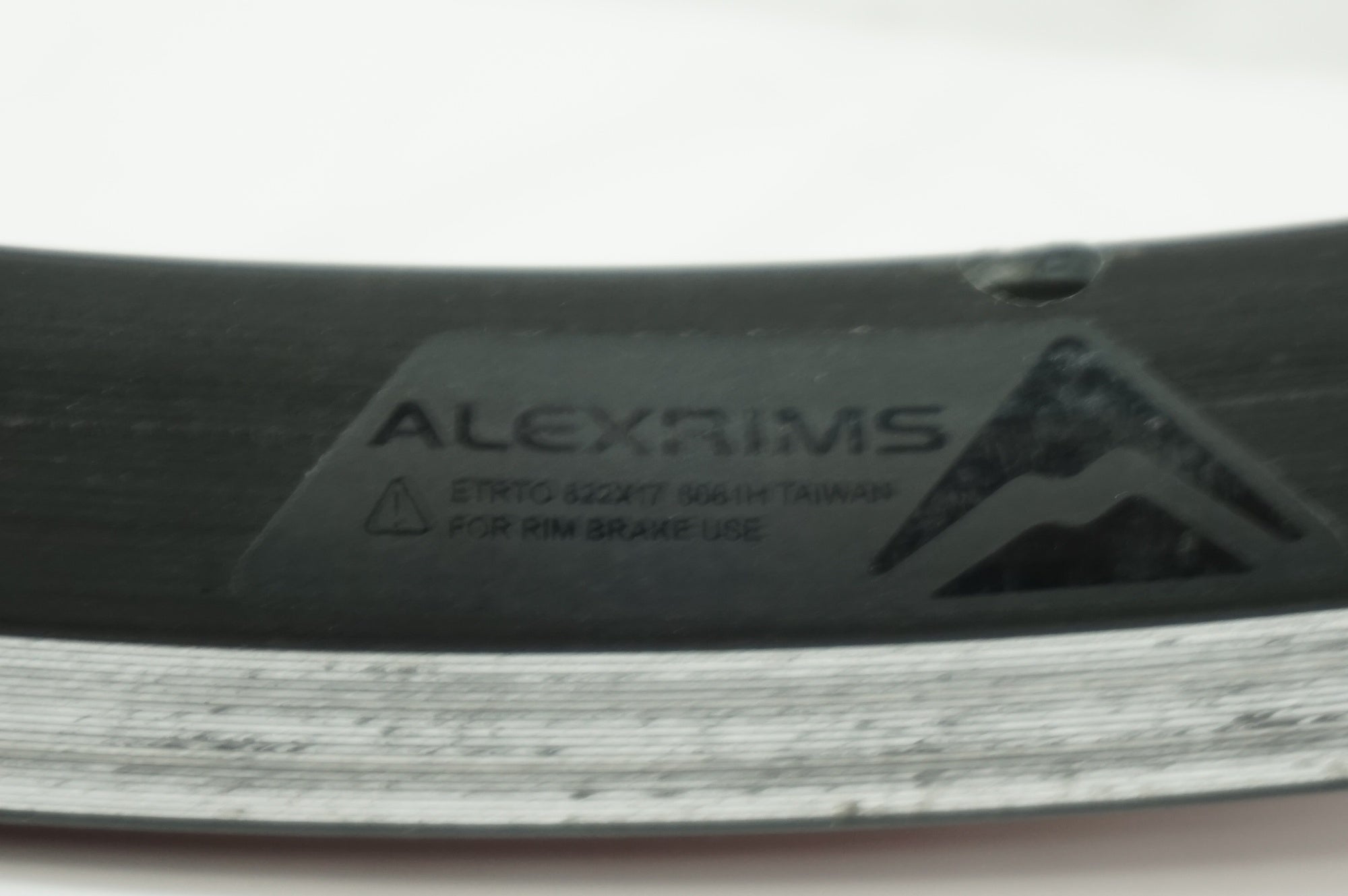 未使用ALEXRIMS EXPERT SL 11速用700Cクリンチャーホイール ALEXRIMS 「アレックスリム」 EXPERT DISC SL シマノ11速