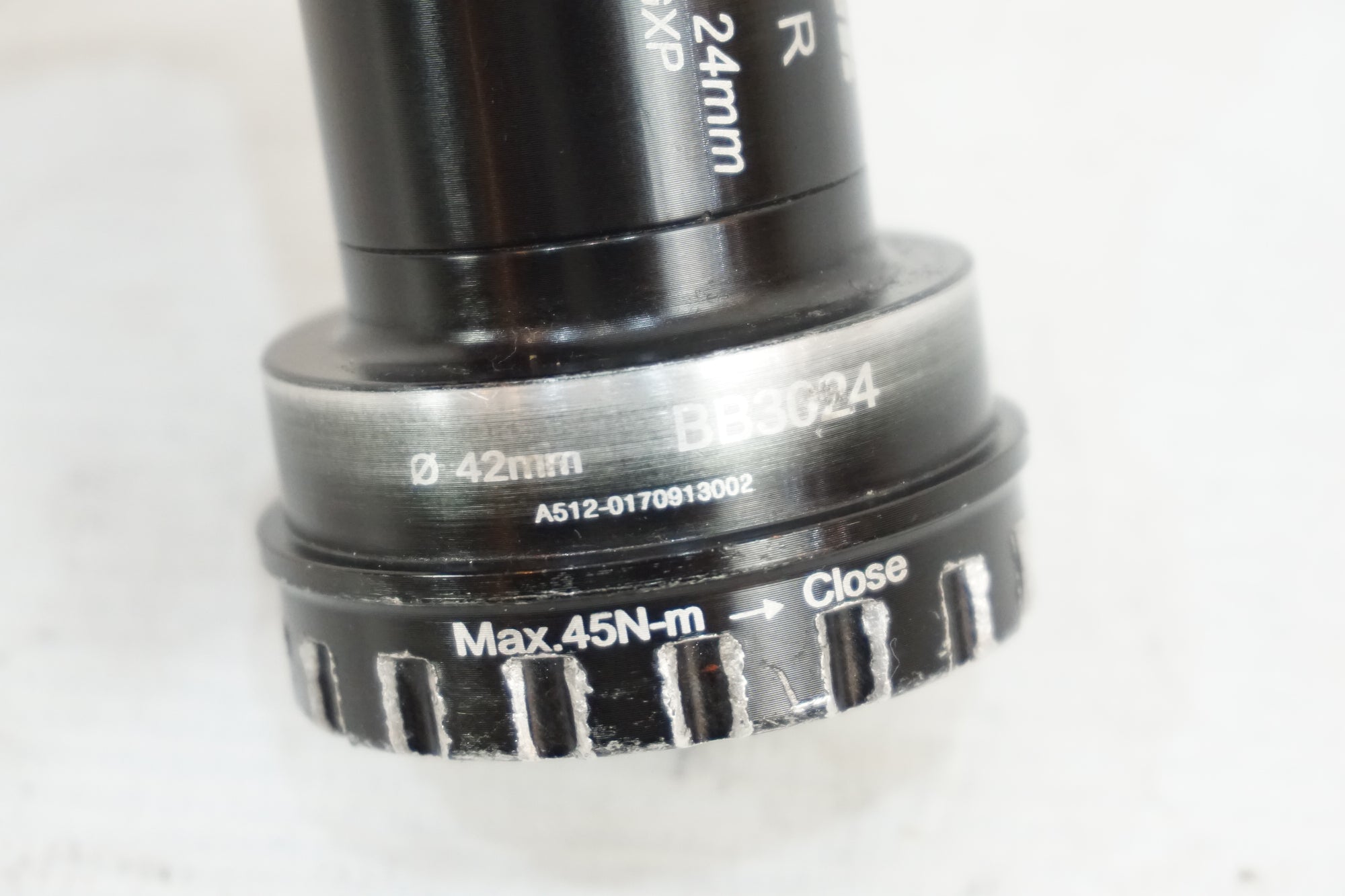 WISHBONE 「ウィッシュボーン」 BB30 BB3024 42mm