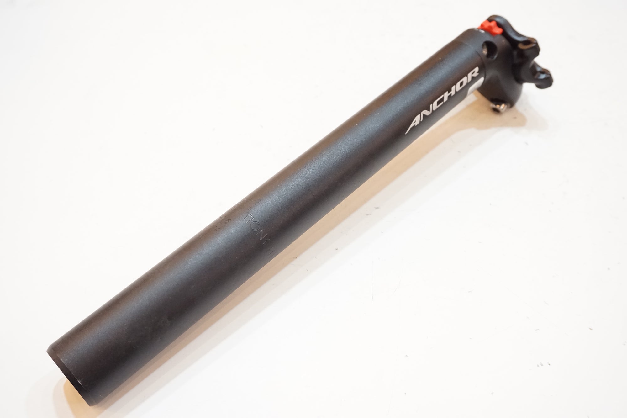 ANCHOR 「アンカー」 φ31.6 295mm シートポスト / バイチャリ浦和ベース