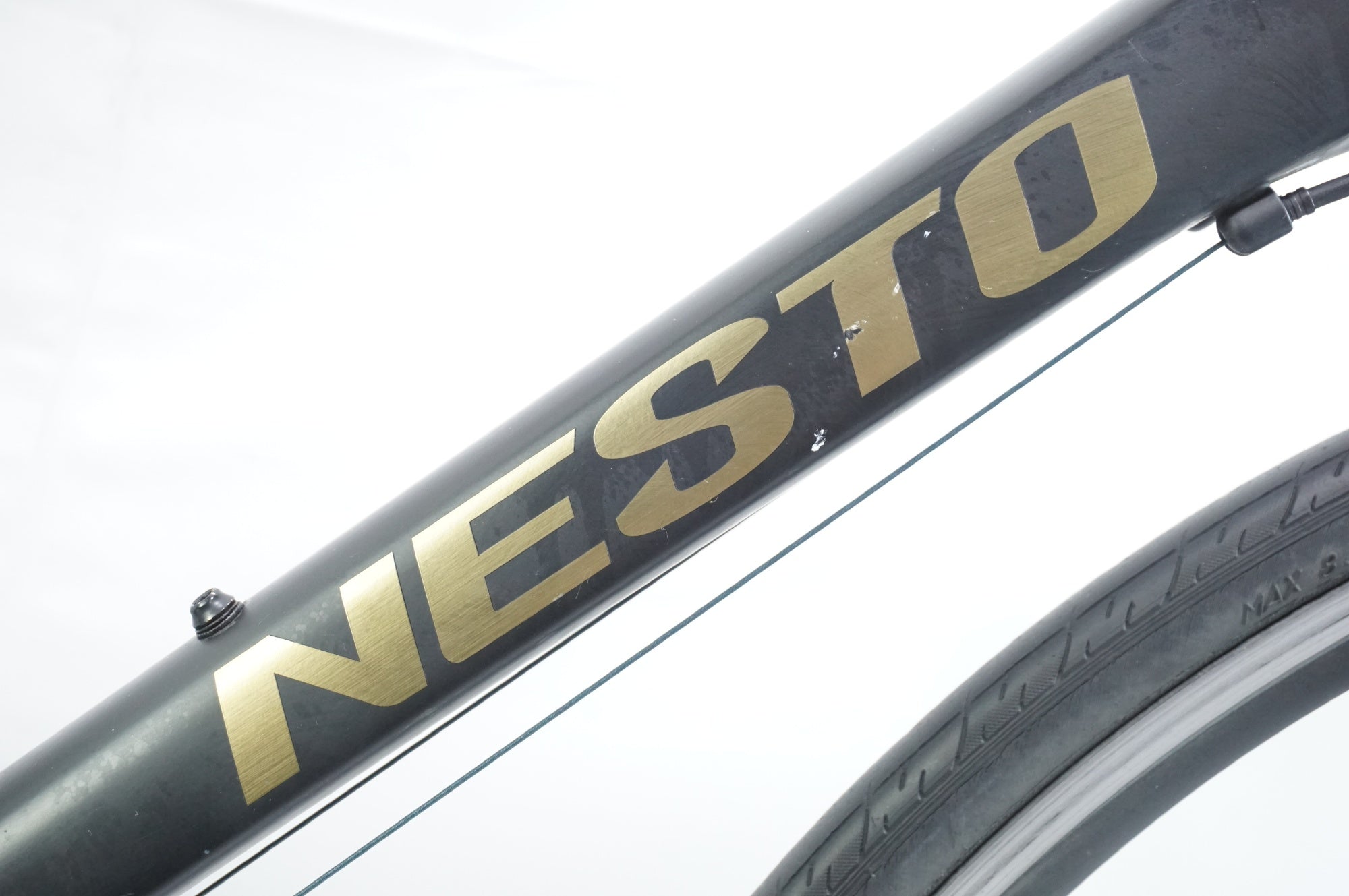 NESTO 「ネスト」 FALAD PRO 2022年モデル ロードバイク / 中目黒店